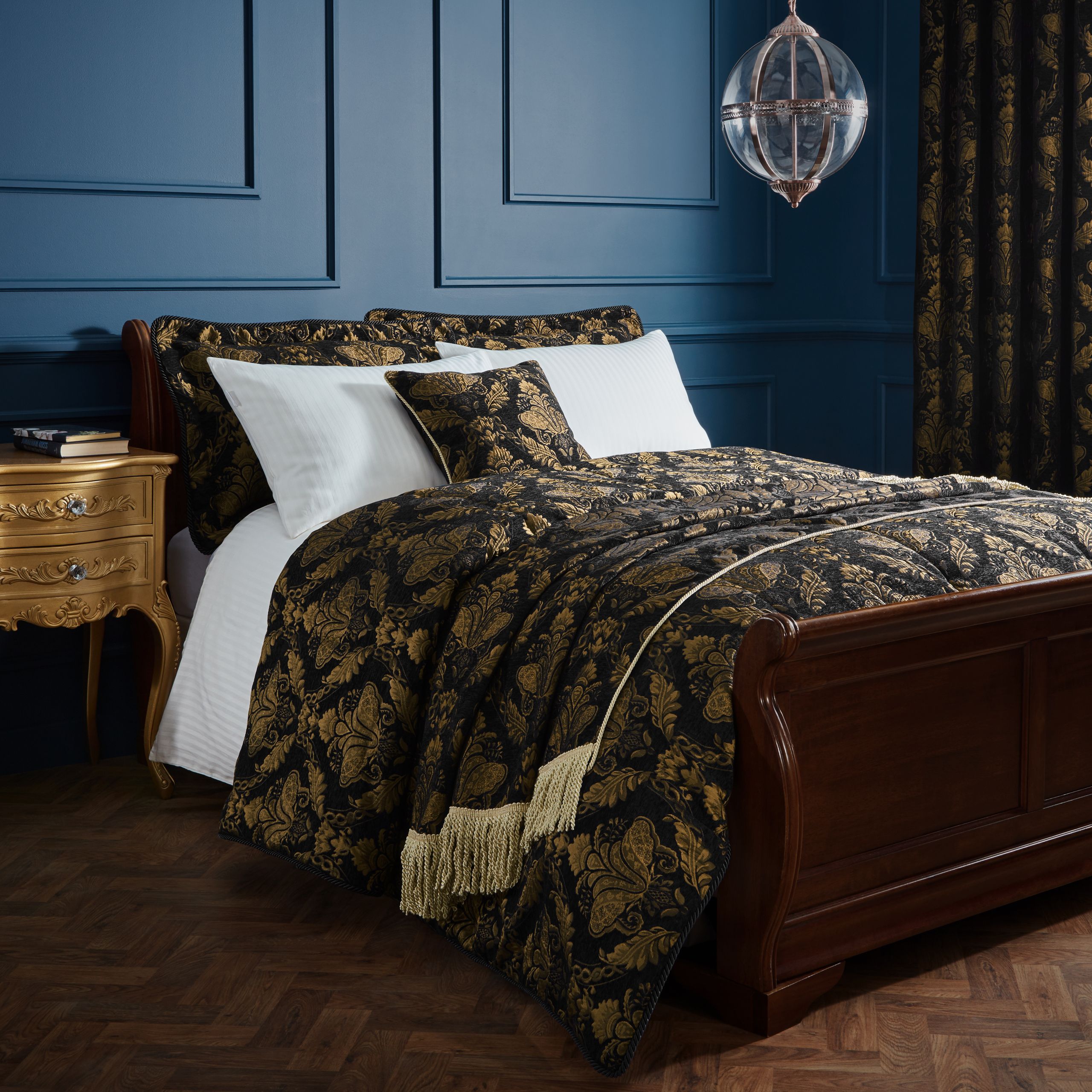 Paoletti Shiraz Jacquard Chenille Bedspread in Black