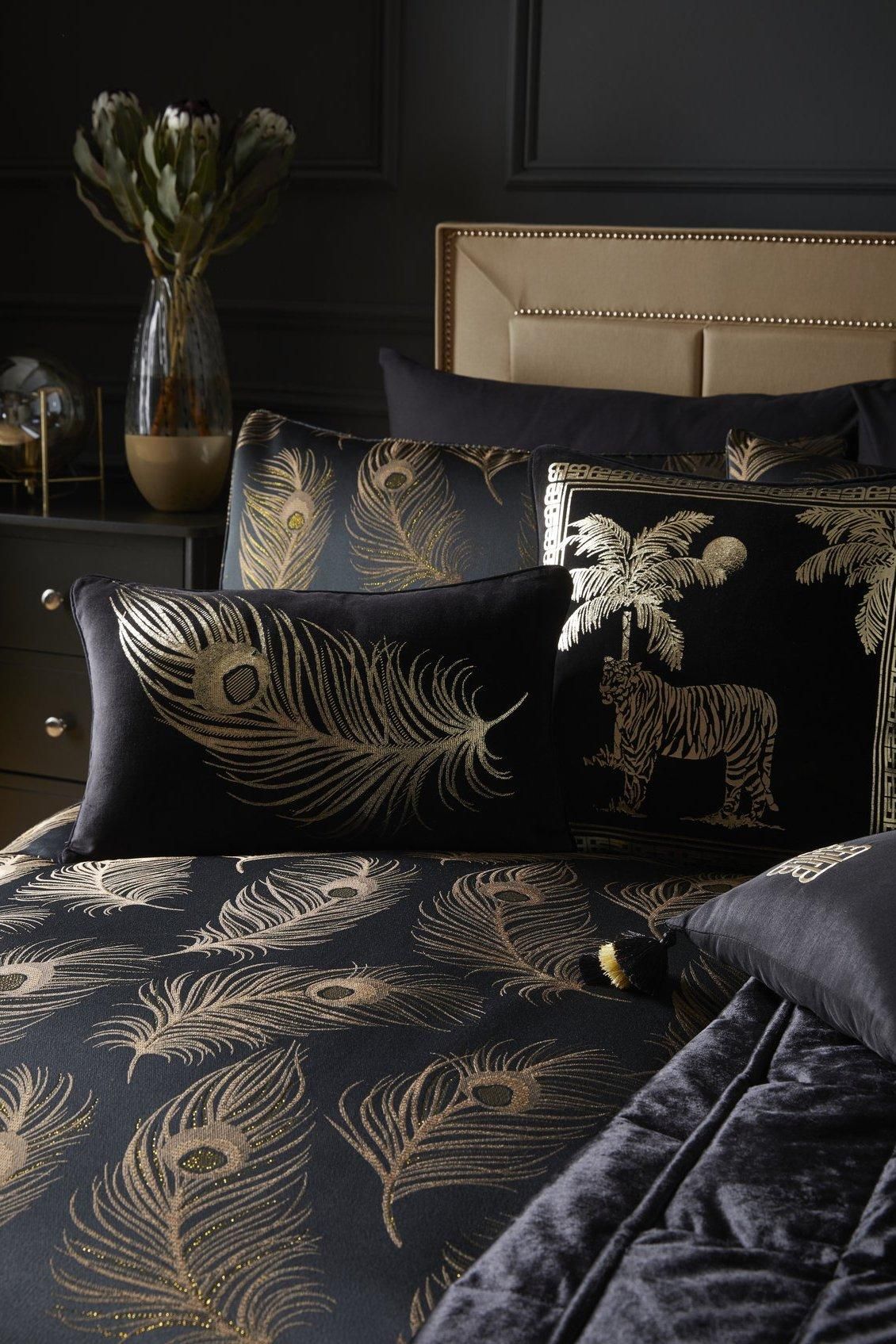 Laurence Llewelyn-Bowen 'Dandy' Decadent Metallic Feather Design Duvet Cover Set in Black 3