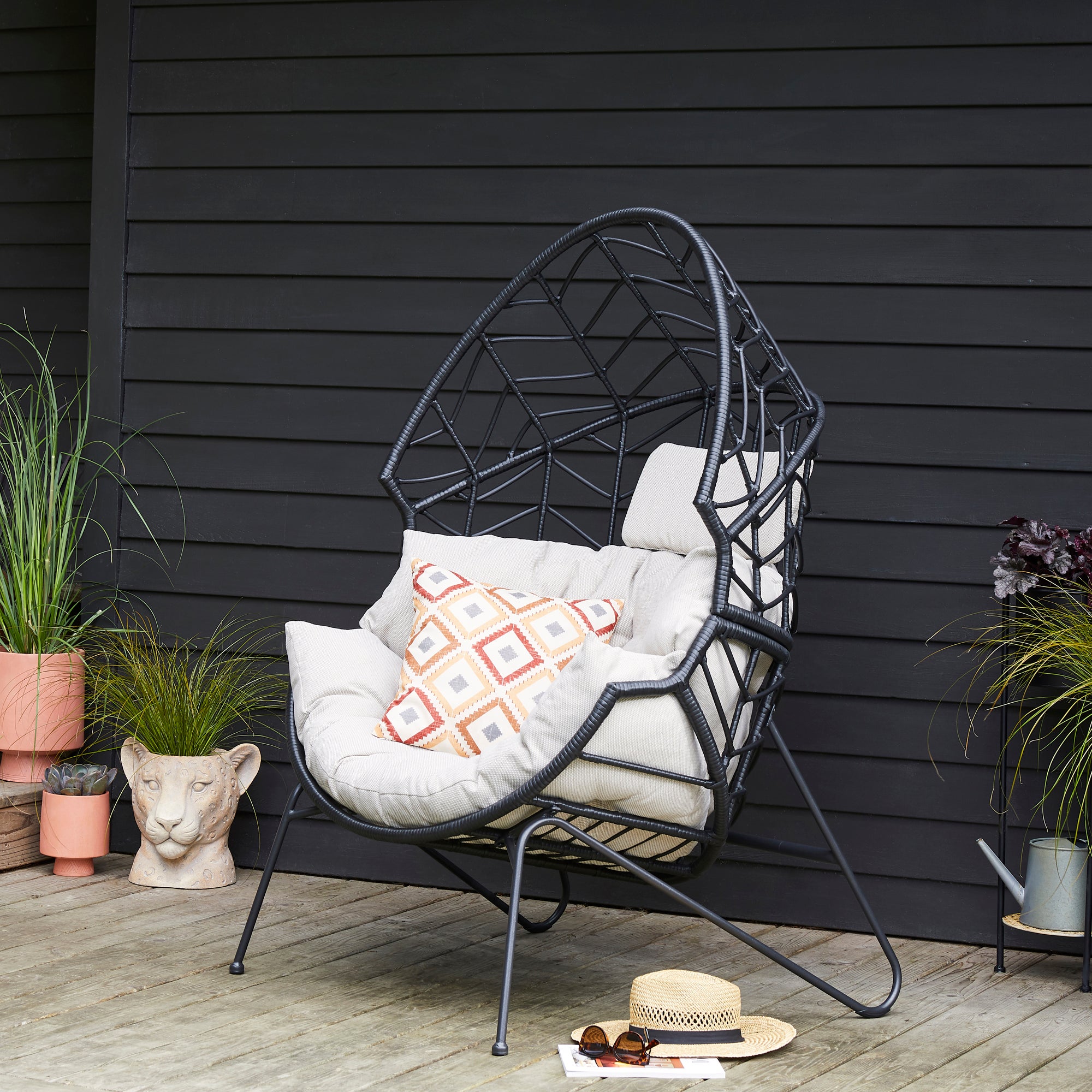 San Marino Black Pod Chair Black