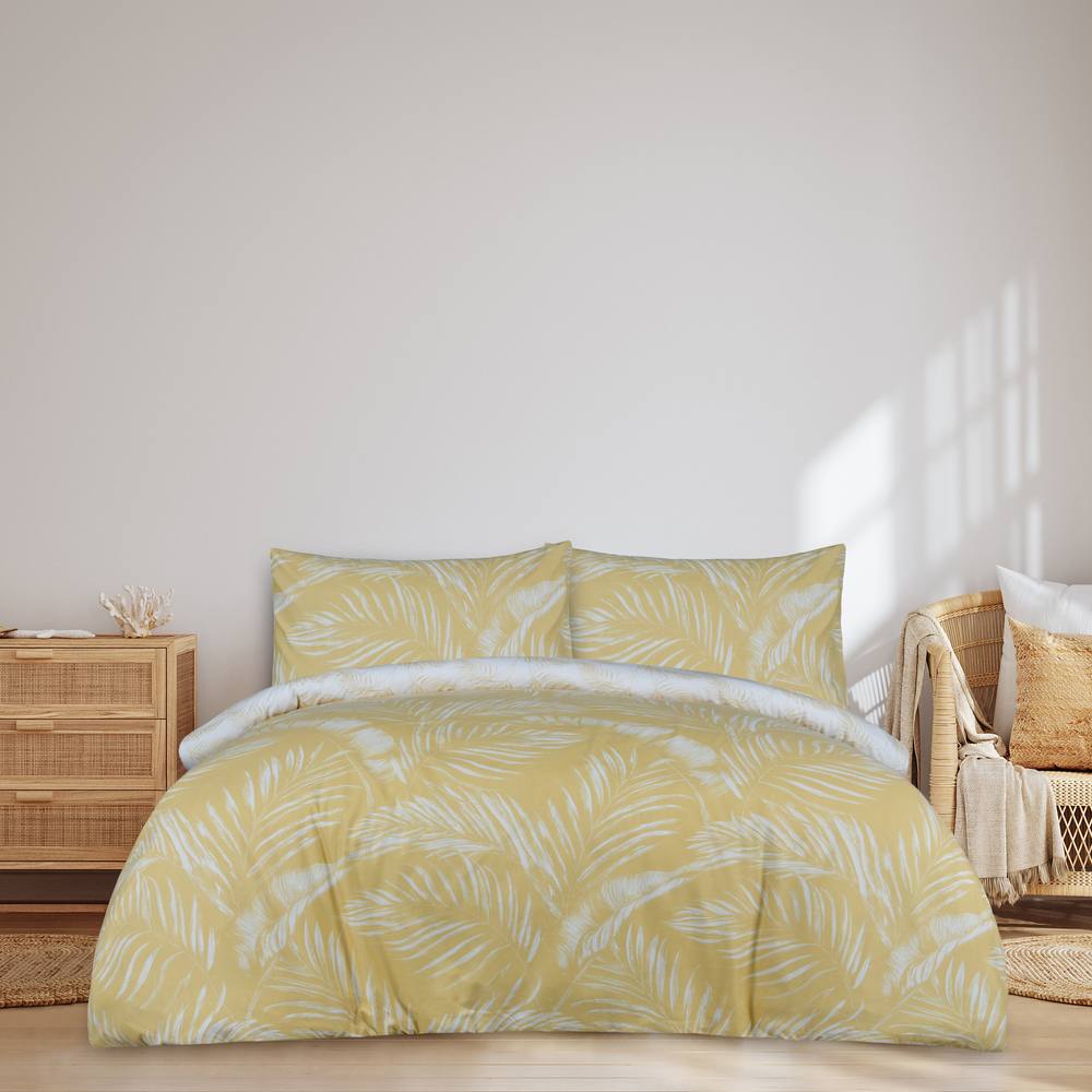 Smart Living Luxury Sketched Palm Leaf Reversible Duvet Cover With Pillowcases in Gold