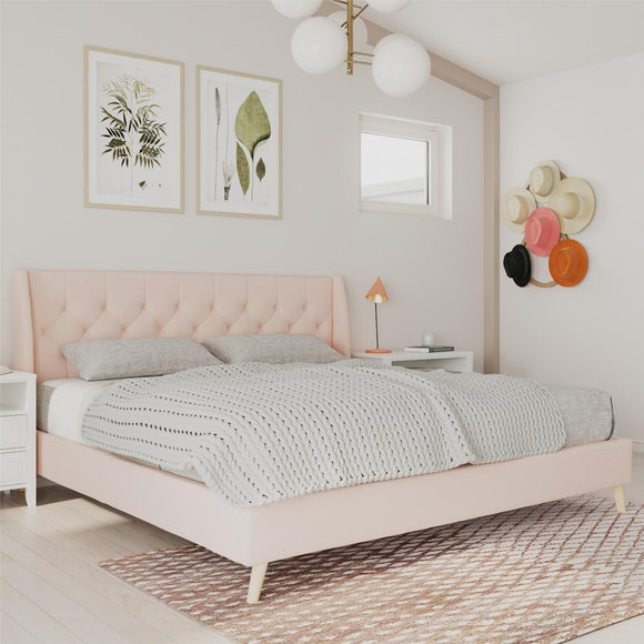 Novogratz Her Majesty Bed, Linen