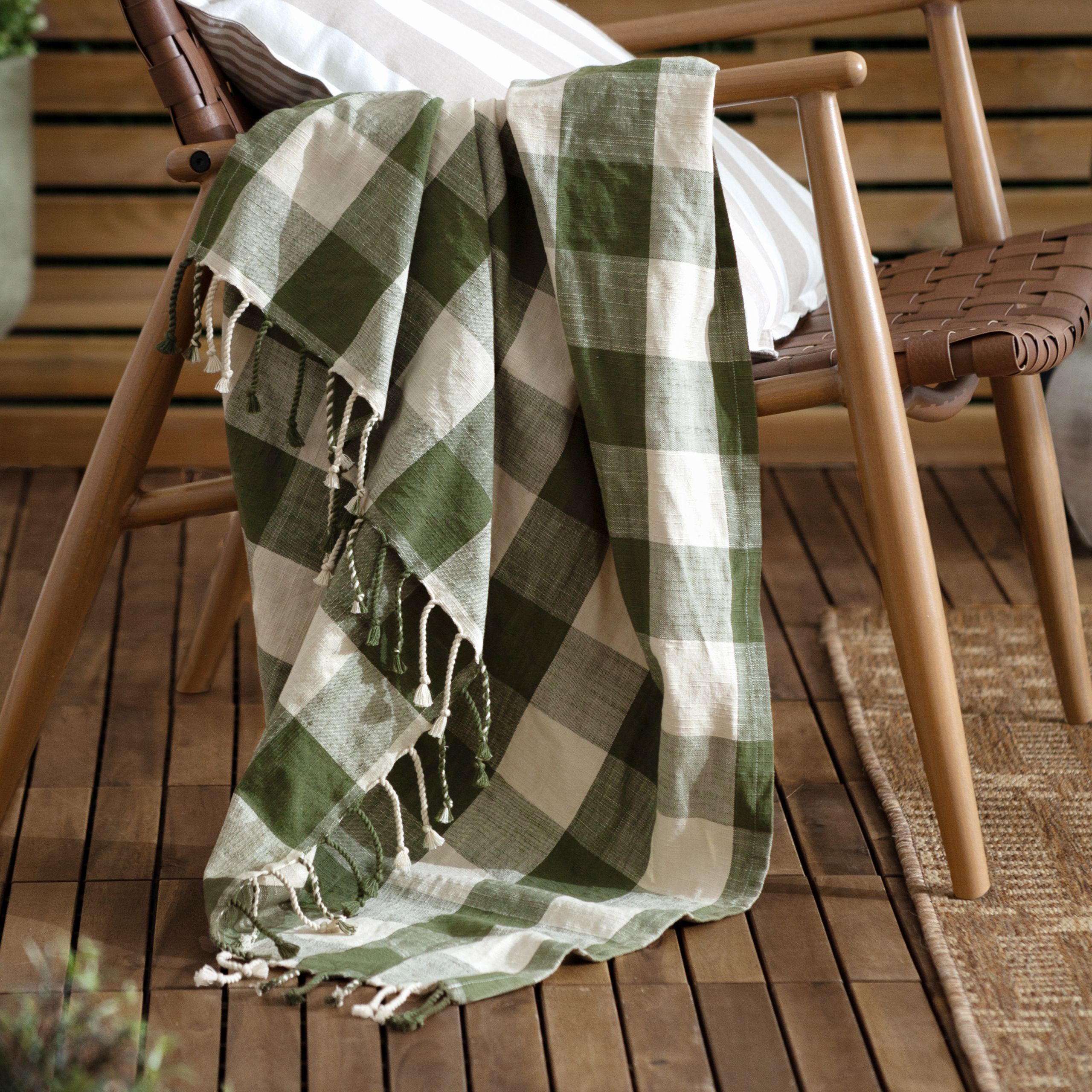 Yard Chesil Check Tasselled 100% Cotton Throw in Dark Green