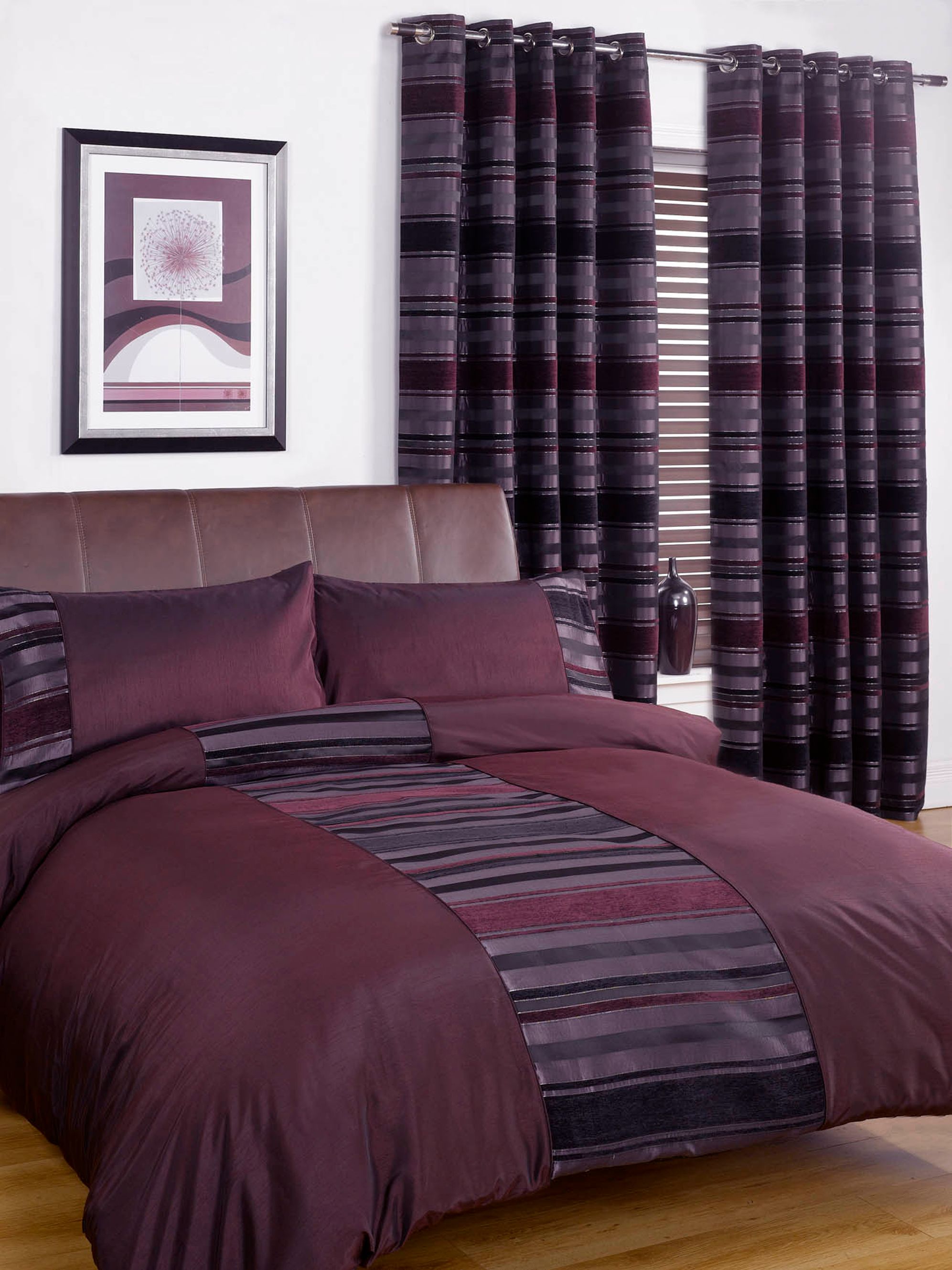 Rapport Home New York Polycotton Duvet Cover Set With Pillowcase in Aubergine