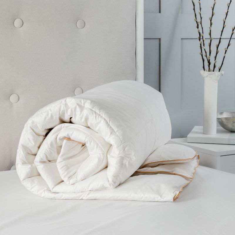 Snug City Luxury 10.5 Tog Goose Feather & Down Duvet 100% Cotton Cover in White