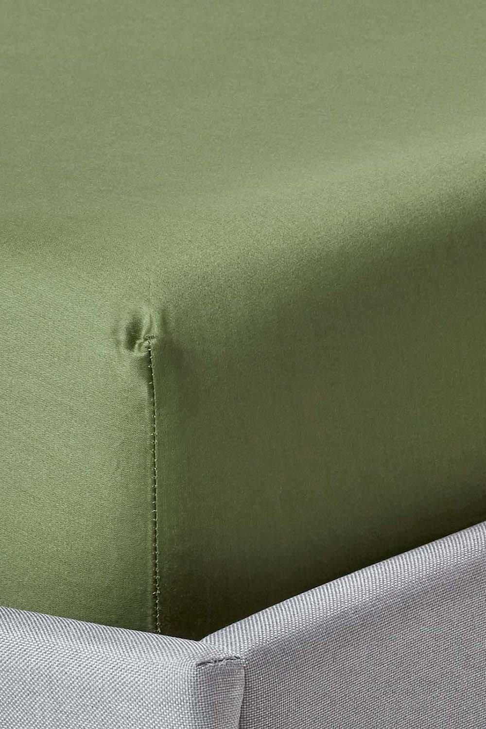 Homescapes Sateen Cotton Deep Fitted Sheet 18 inch 400 Thread Count in Green