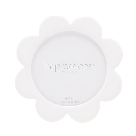 Impressions Flower Scalloped Edge Round Photo Frame