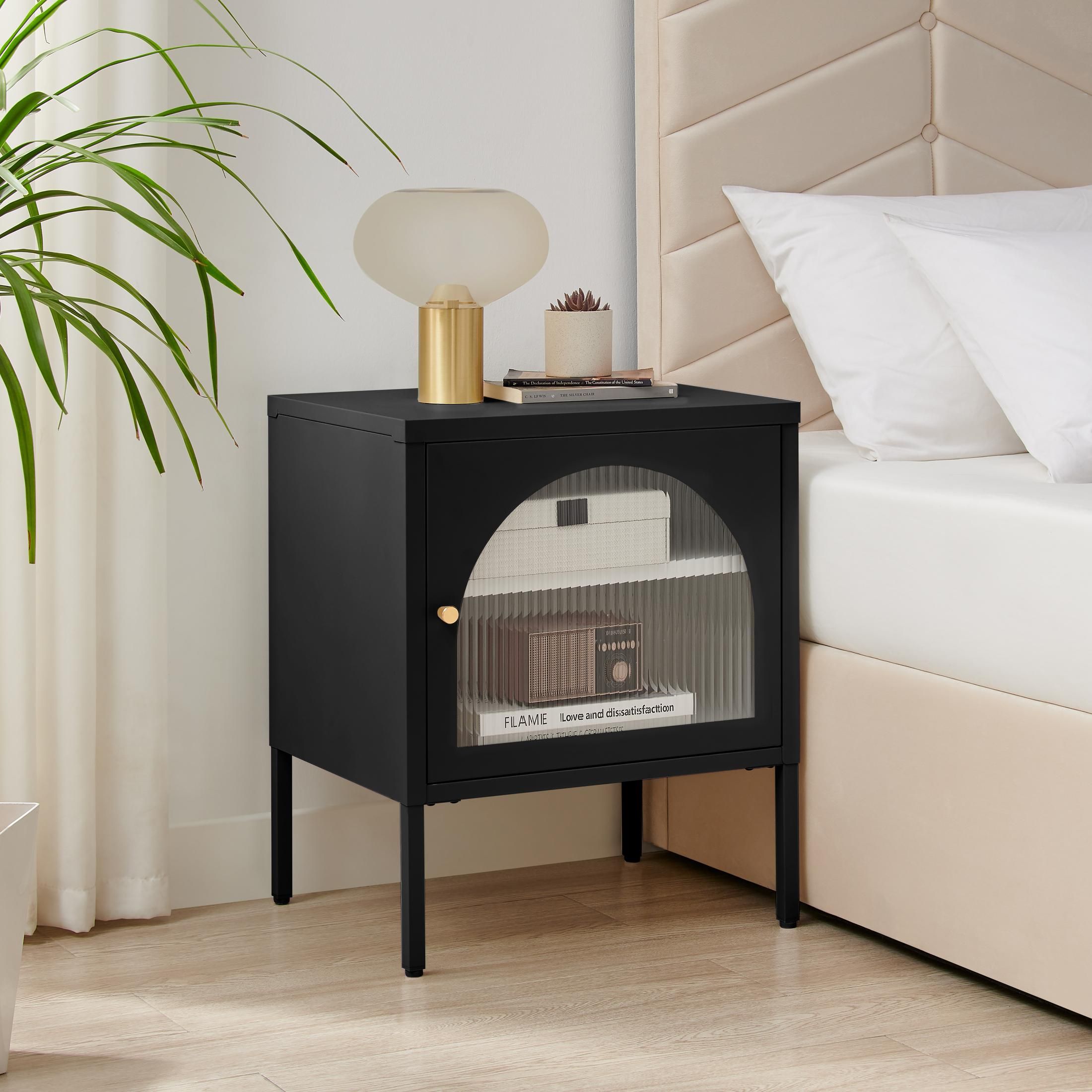 FurnitureboxUK Urbi Metal Bedside Cabinet With Shelf in Black