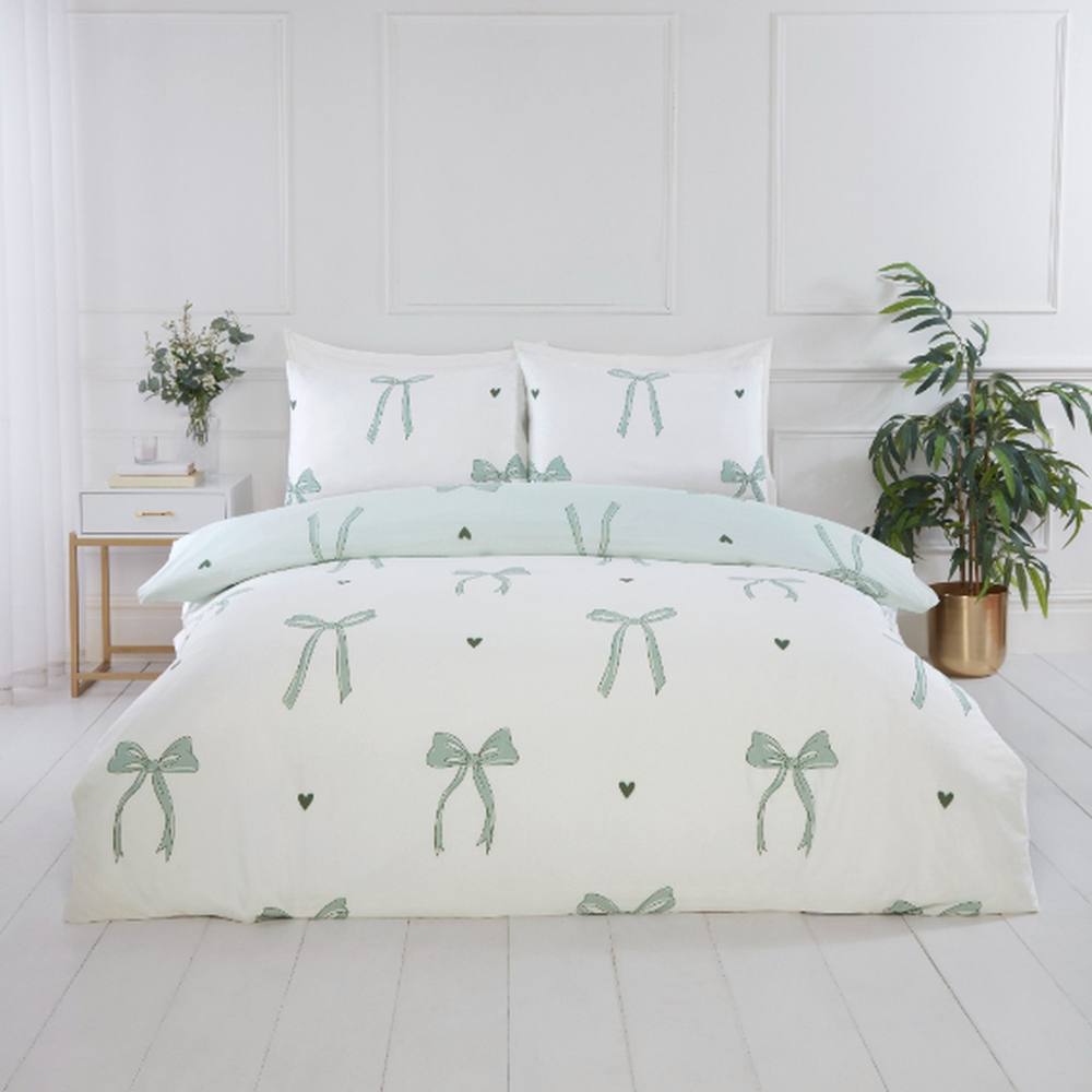 Rapport Home Bows Microfibre Duvet Cover Set with Pillowcase in Green