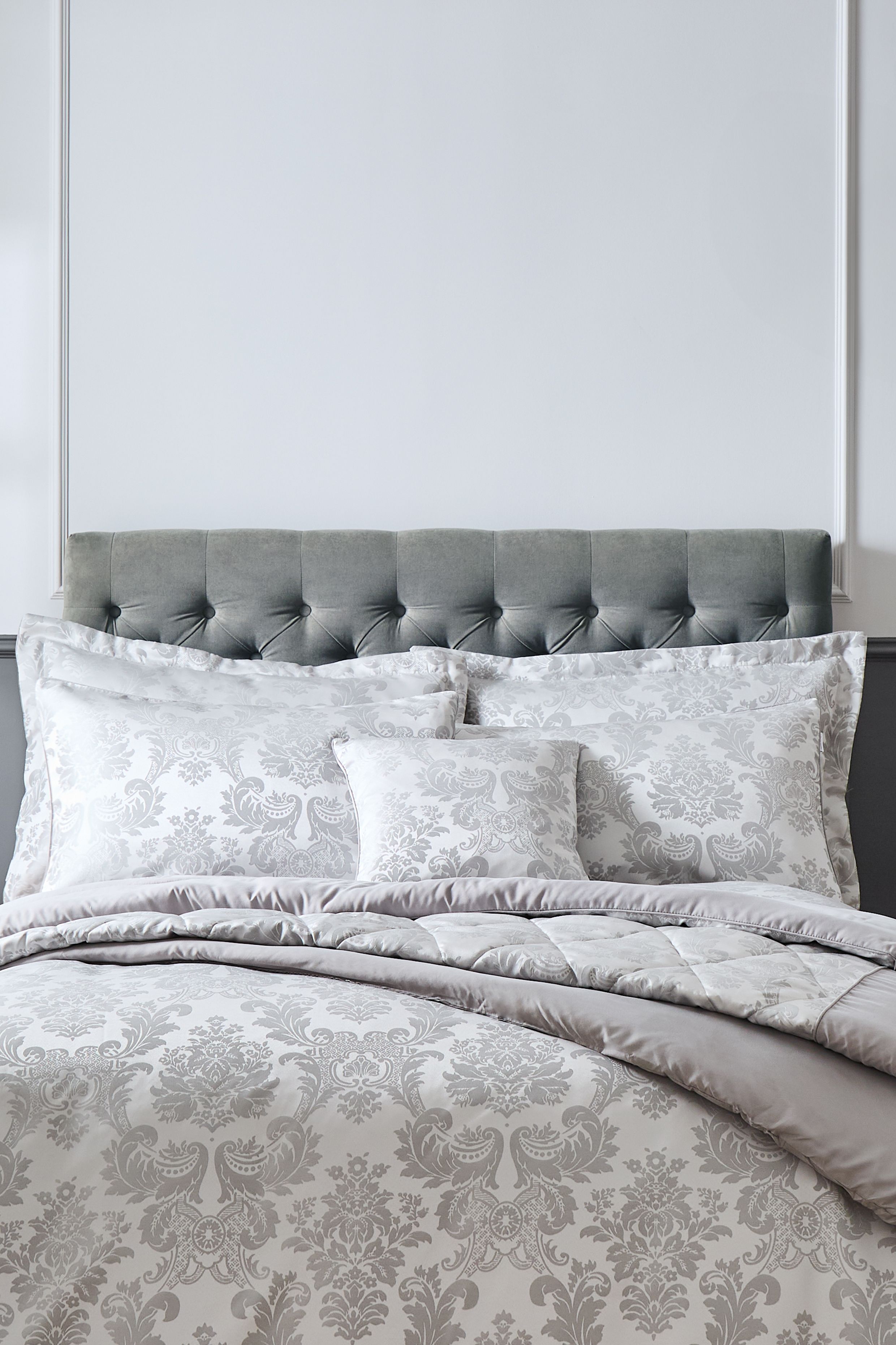 Catherine Lansfield 'Damask Jacquard' Pillowsham Pair in Silver 2