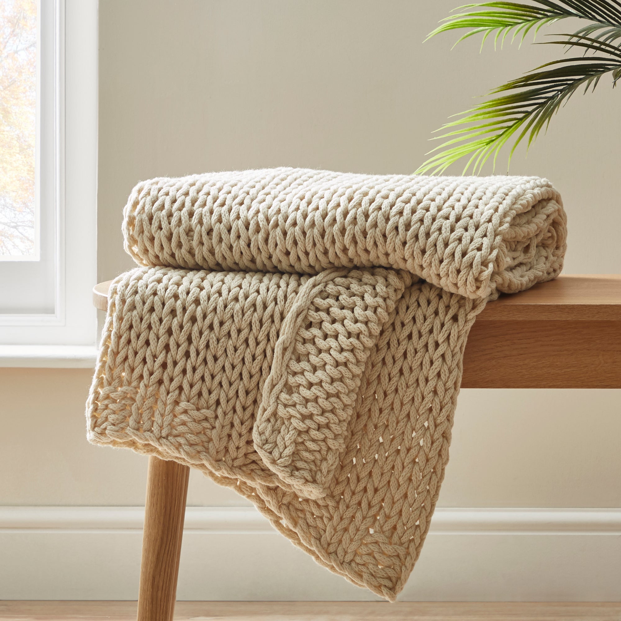 Chunky Hand-Knitted Natural Knit Throw White