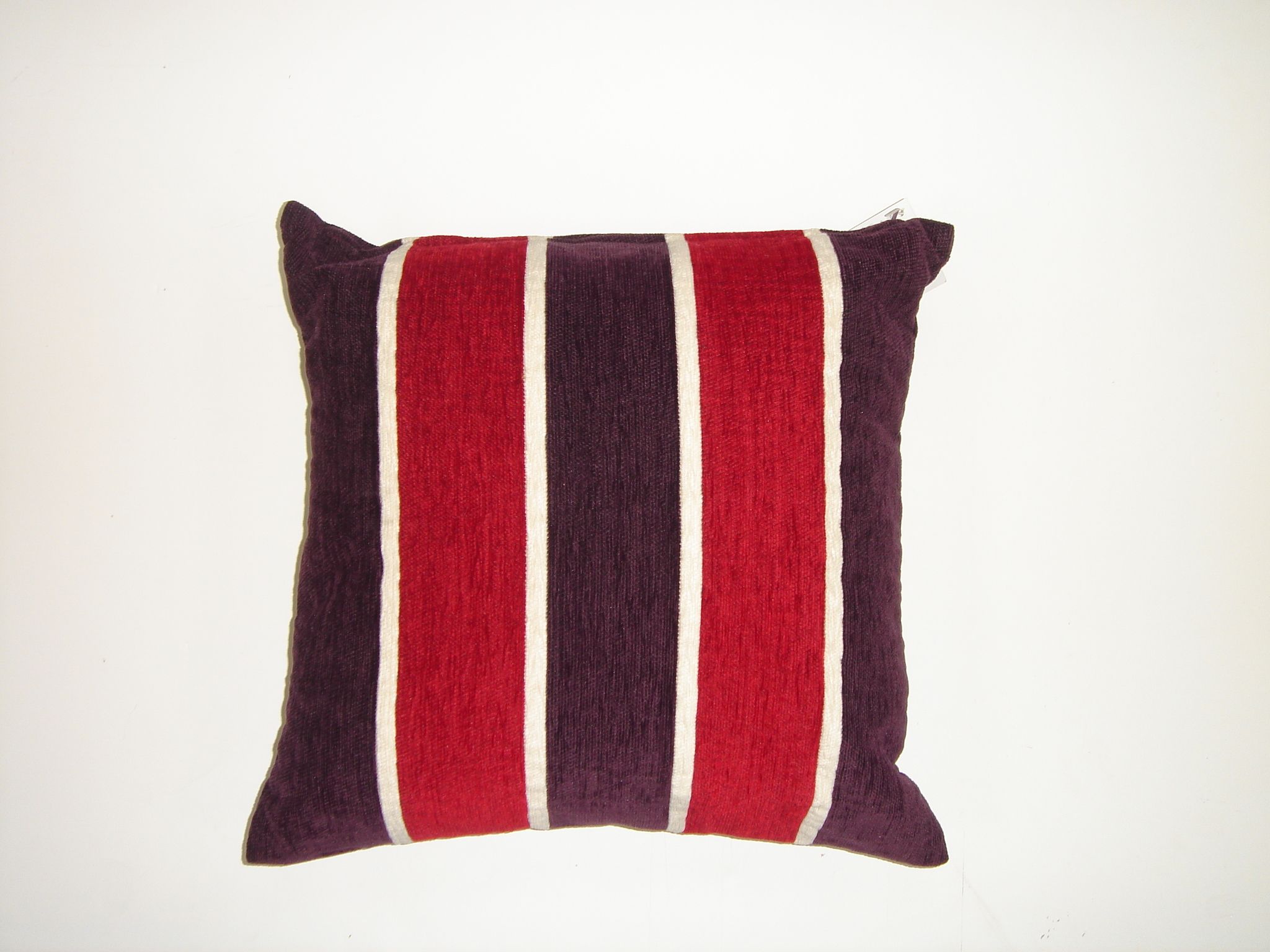Rapport Home Oxford Chenille Cushion Cover (43x43 cm) in Aubergine