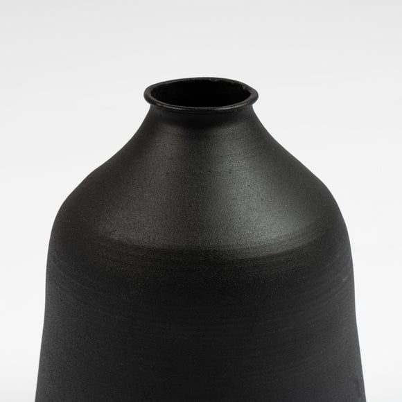 Iron Tapered Bottle Vase 3