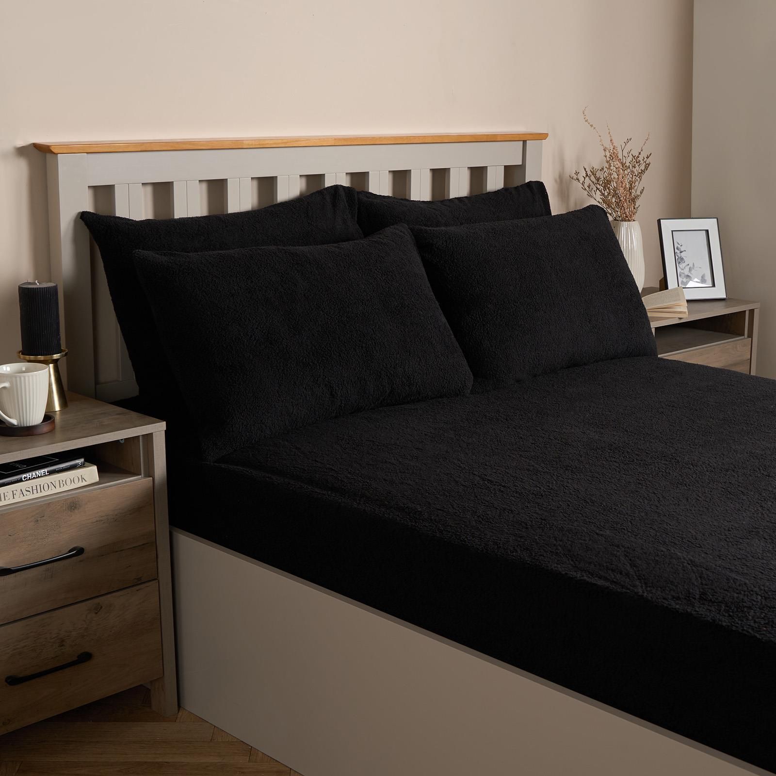OHS 4 Pack Teddy Fleece Pillowcase Cover Bedding Set Thermal in Black
