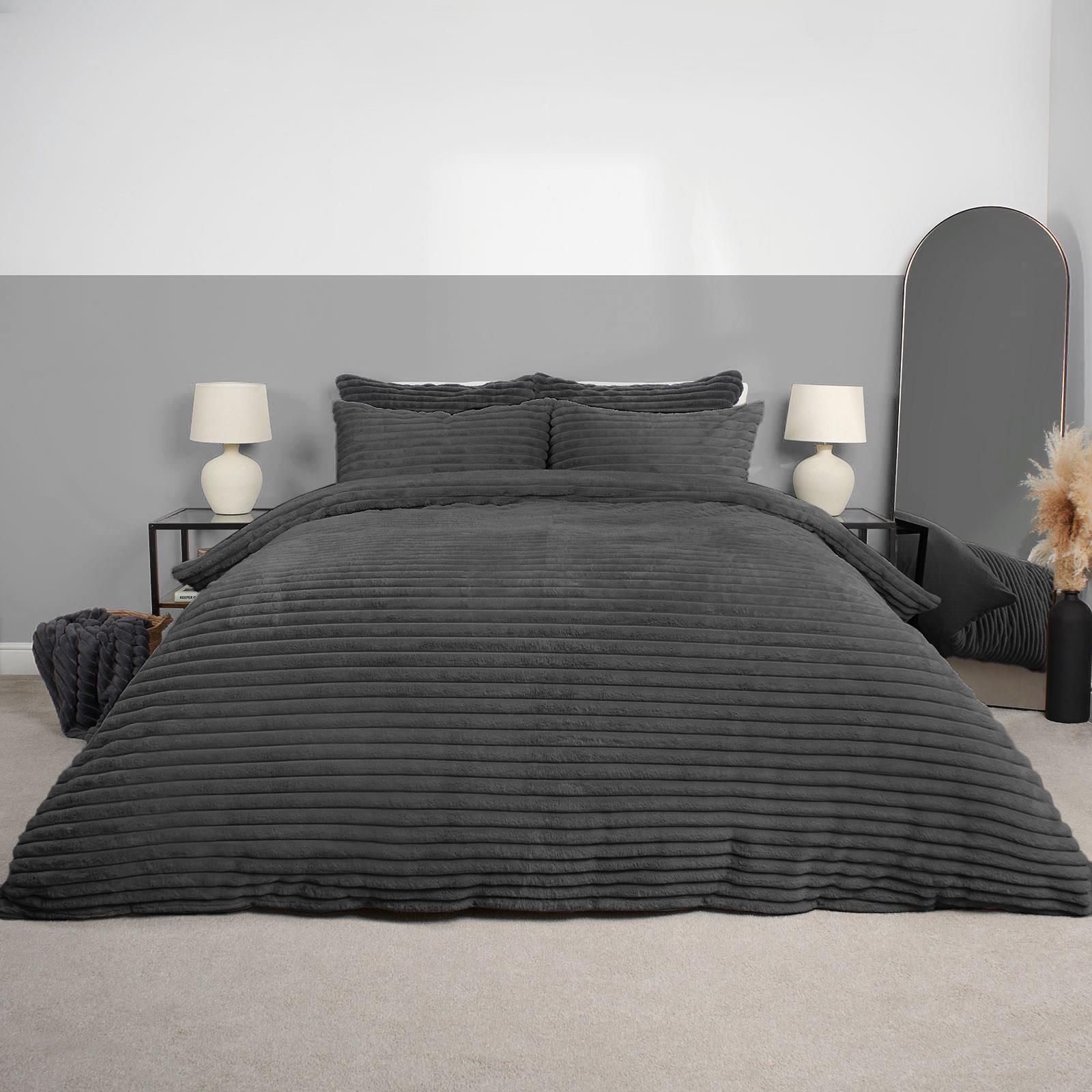 OHS Ribbed Duvet Cover Faux Fur Winter Warm Bedding Set in Charcoal
