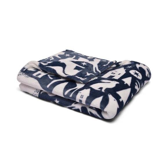 Fusion Snug Scandi Animals 120cm x 150cm Throw Blanket