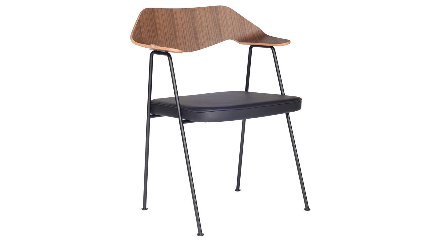 Case 675 Chair Walnut Black Legs