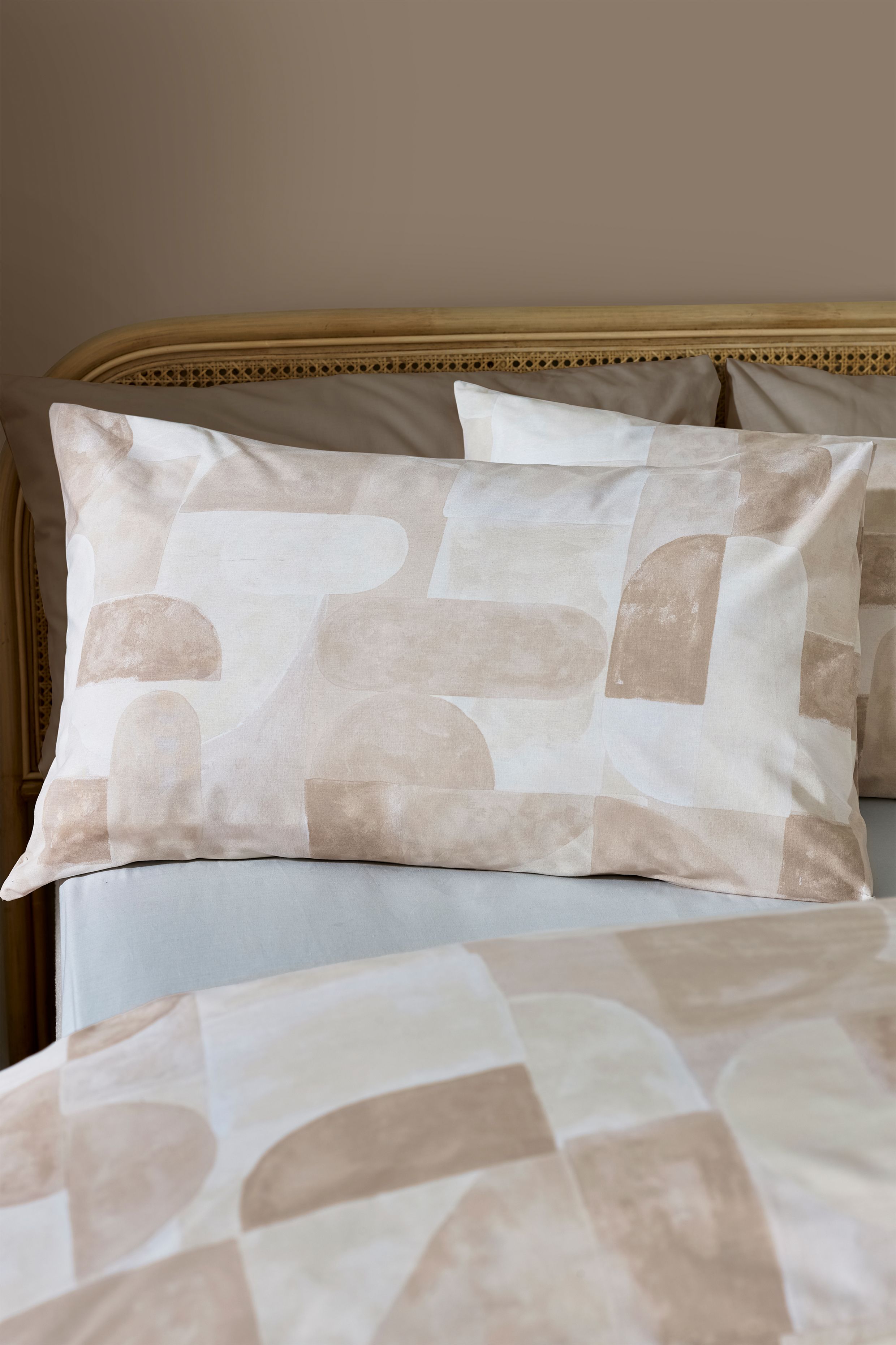 Catherine Lansfield 'Sloane Geo' Reversible Duvet Cover Set in Natural 3