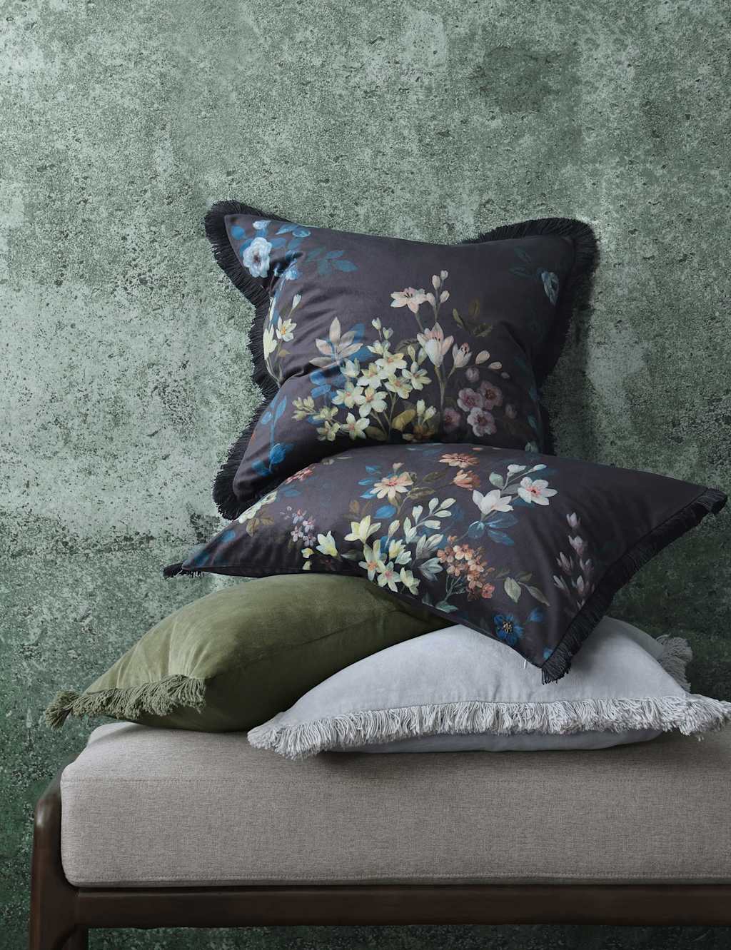 MM Linen Velvet Ciana Cushion Purple Mix