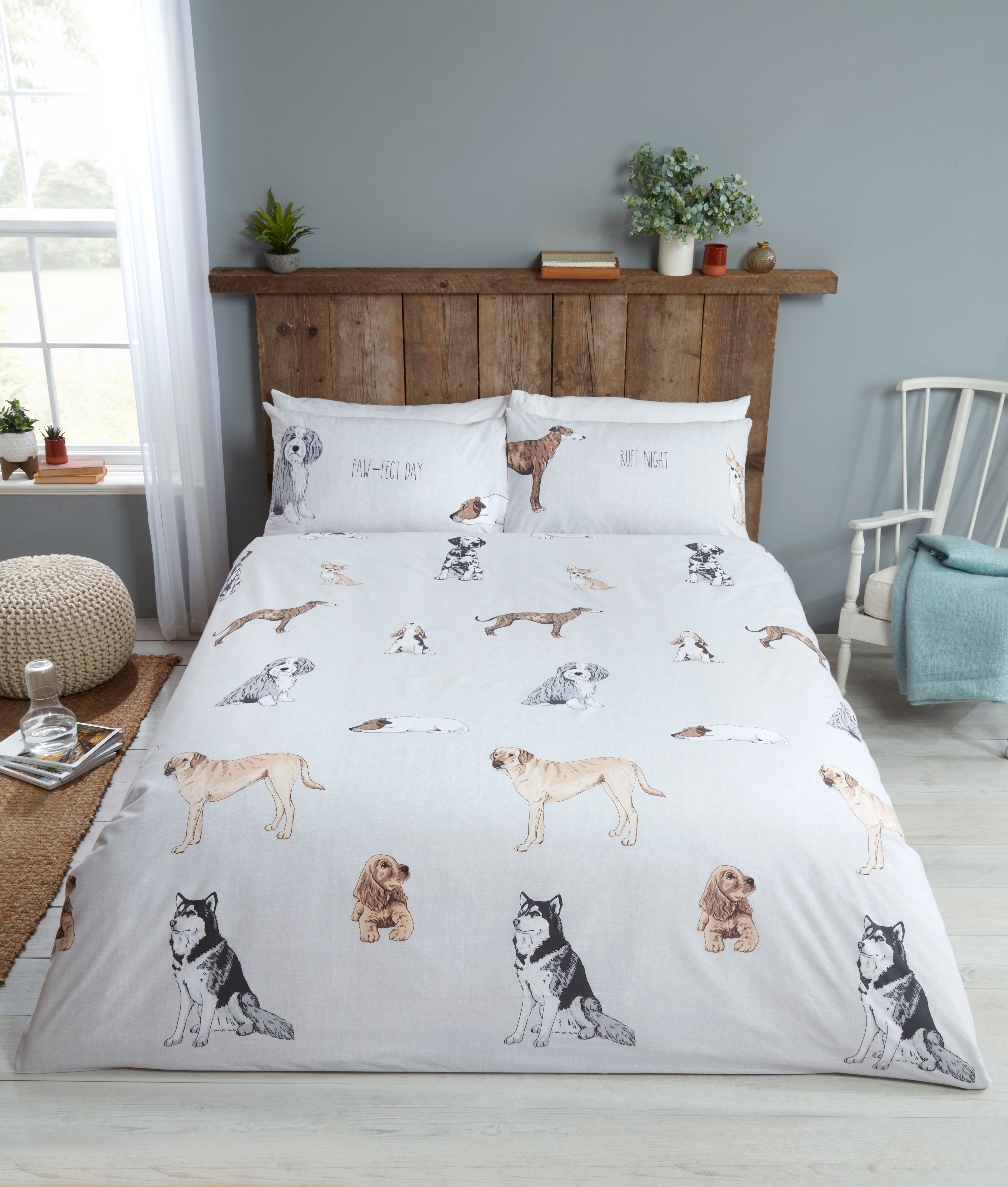 Rapport Home Pawsome Polycotton Duvet Cover Set With Pillowcase in White
