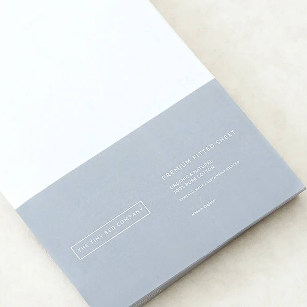 The Tiny Bed Company Premium Cotton Fitted Sheet to fit Maxi Cosi Swift - 97 x 78cm in White