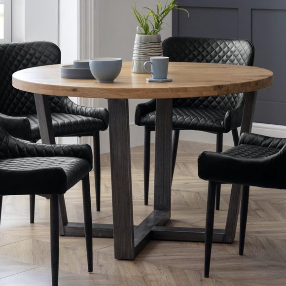 Brooklyn 4 Seater Round Dining Table, Oak