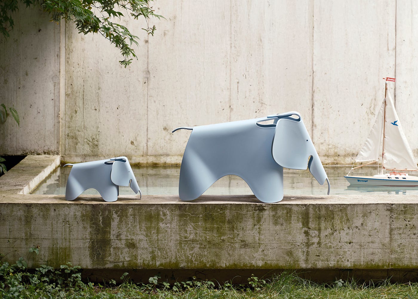 Heal's Eames Elephant RE White 3