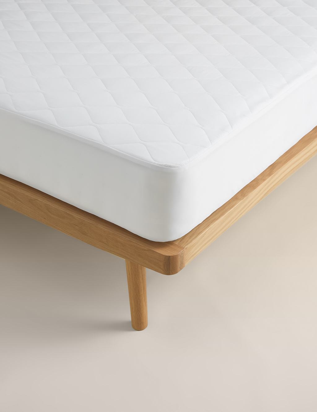 M&S Simply Soft Mattress Protector White