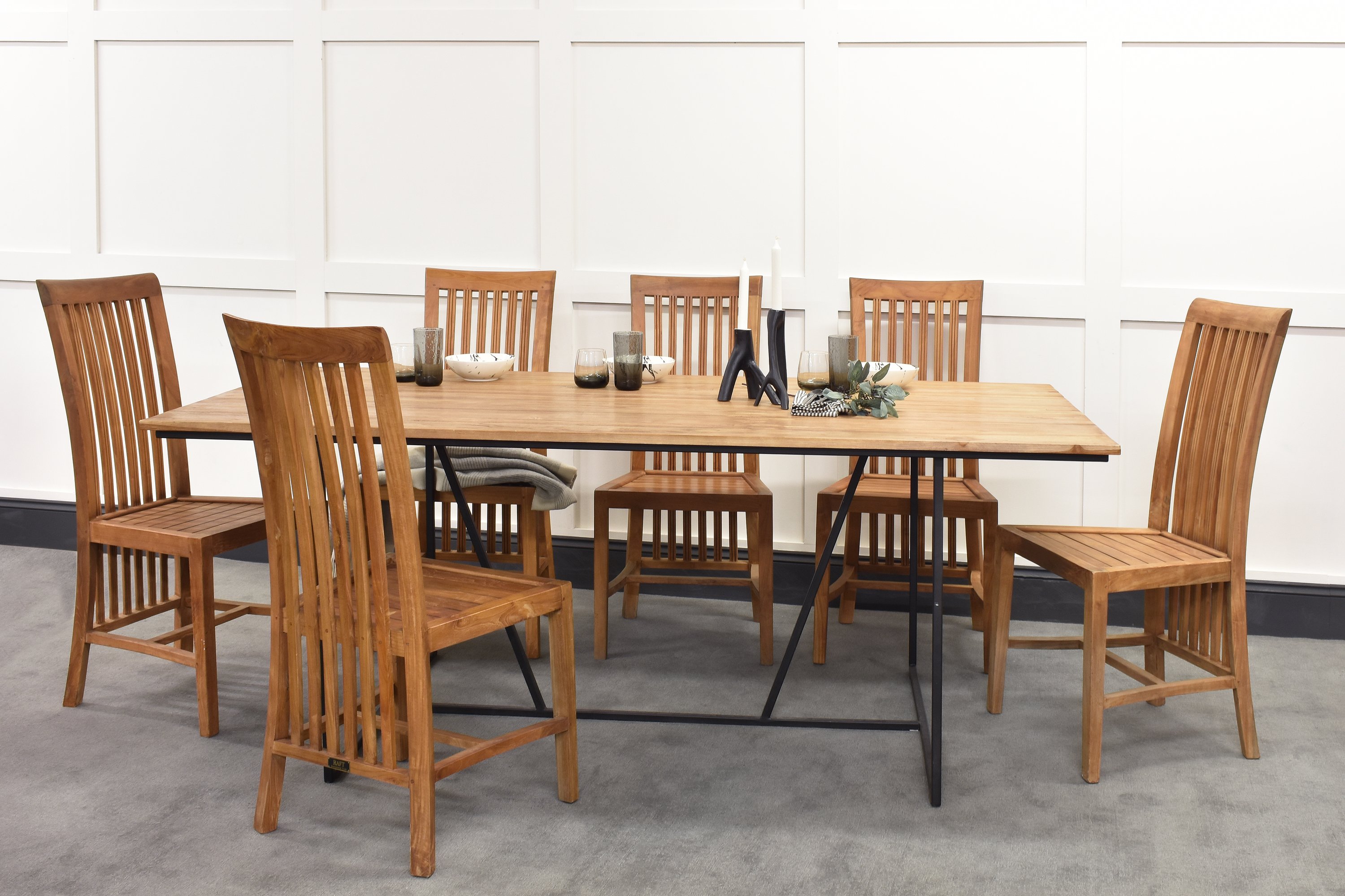 Belden Dining Table & Madura Chairs Bundle