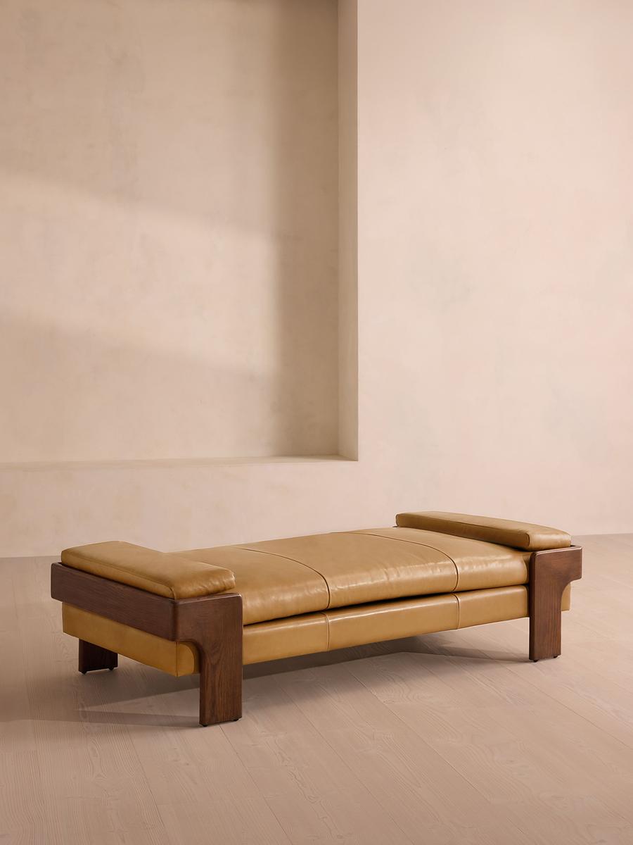 Marcia Daybed, Leather, Honey
