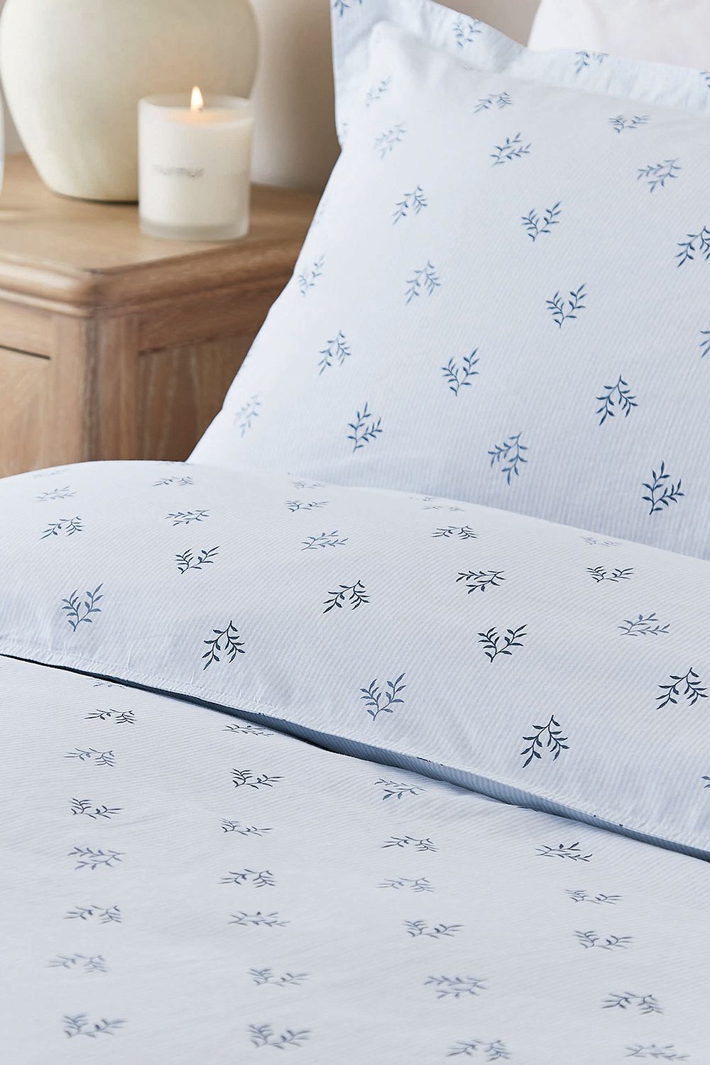 Murmur 'Thalia' Cotton Duvet Cover Set in Blue 3