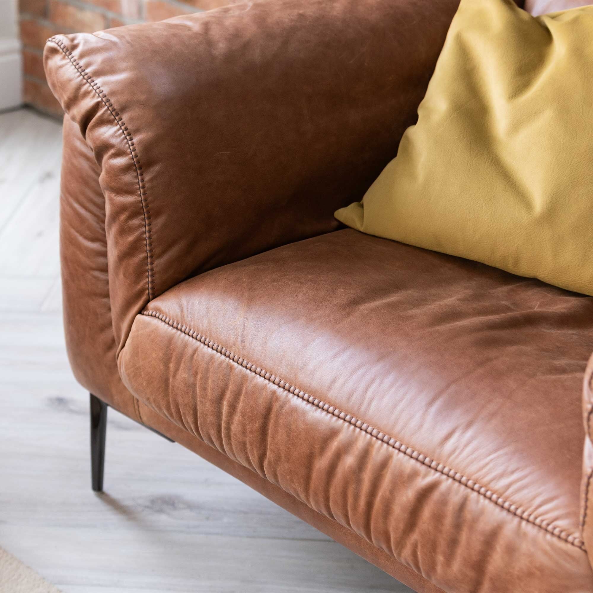 Epping 1.5 Seater 140x99x80cm, Brown Leather | Barker & Stonehouse 5
