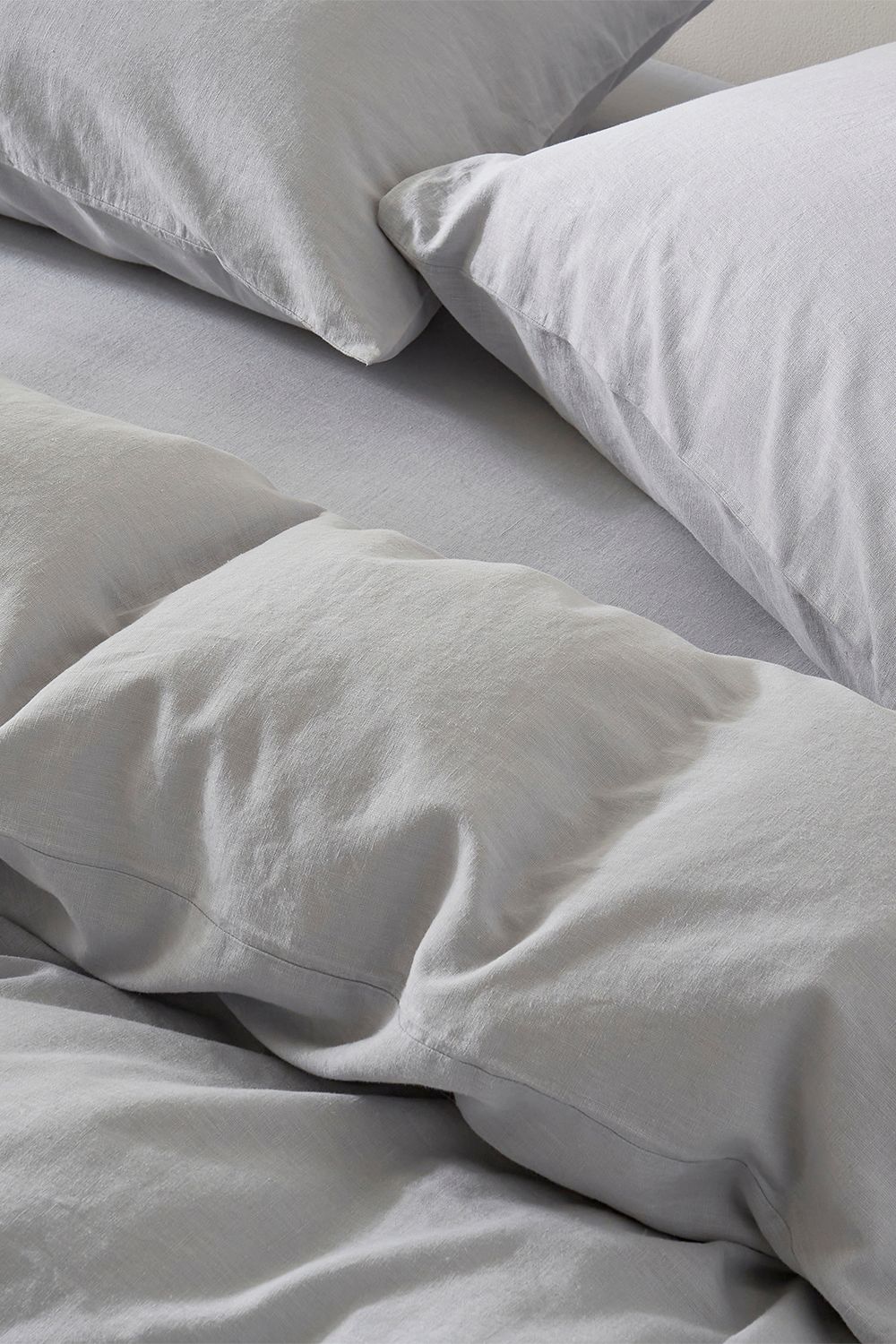 Martex Touch of Linen Duvet Cover Set (Includes 2 Pillowcases 1 For Single) in Pale Blue 6