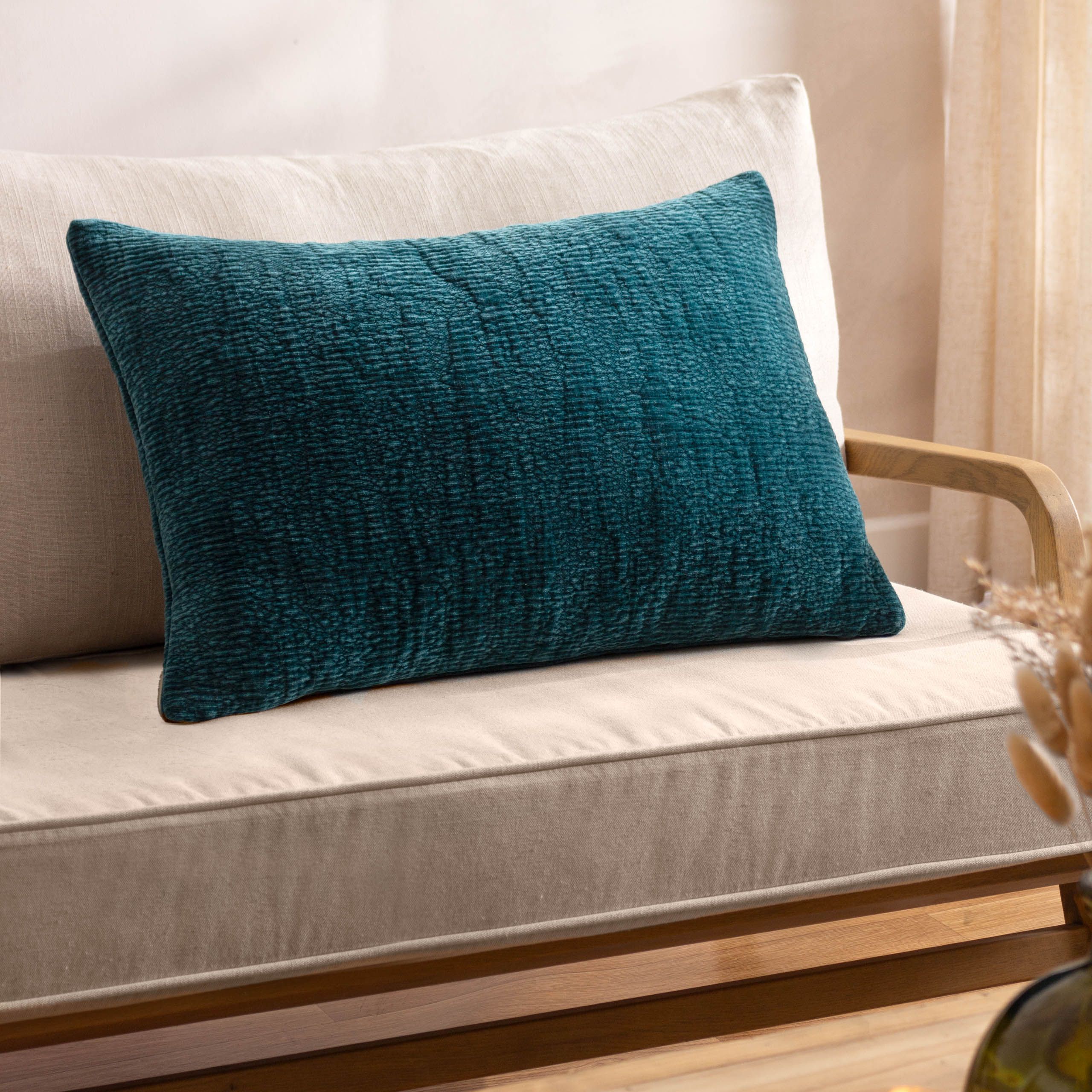 Yard Osaka Textured Chenille Cushion in Blue