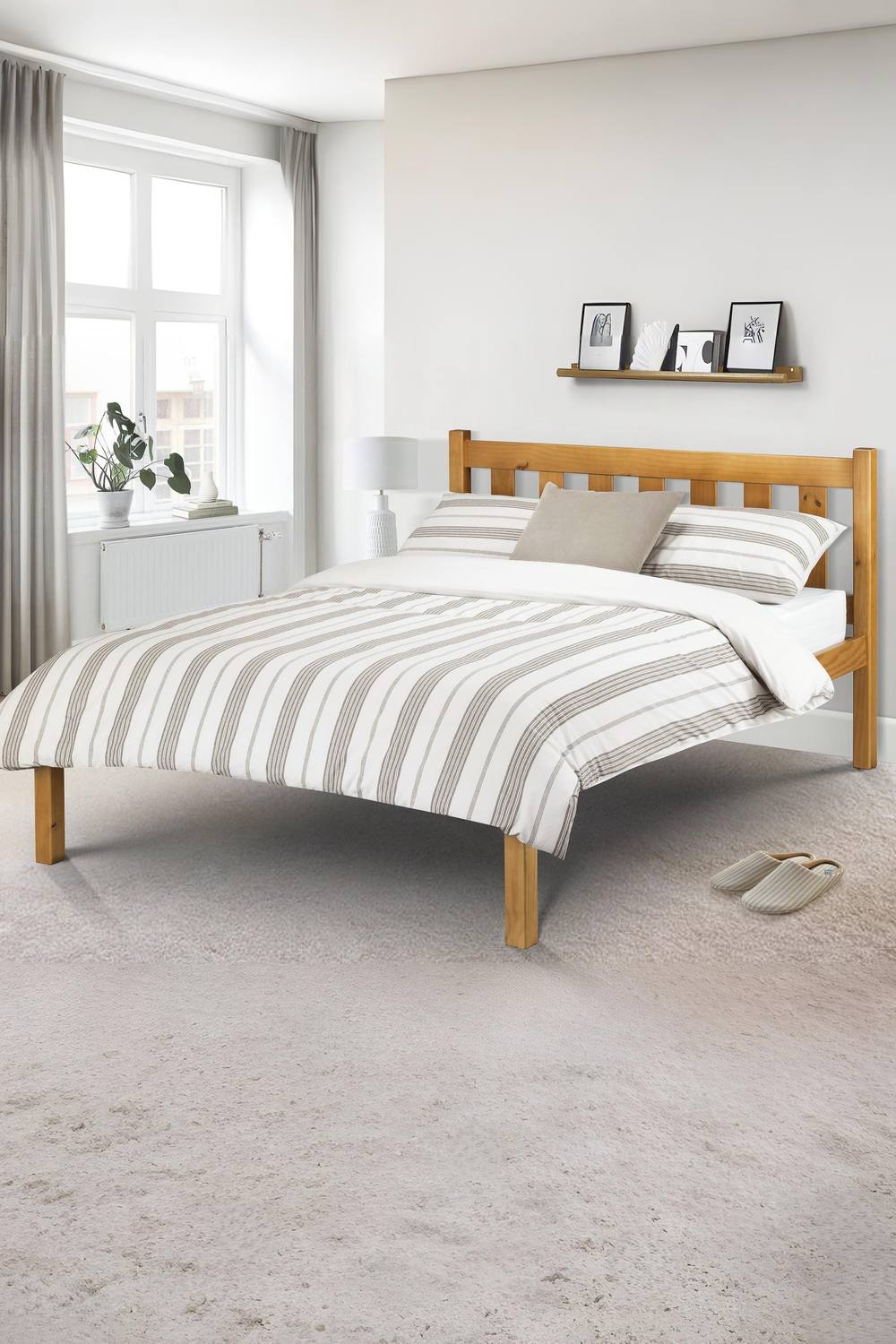 Julian Bowen Poppy Bed in Natural