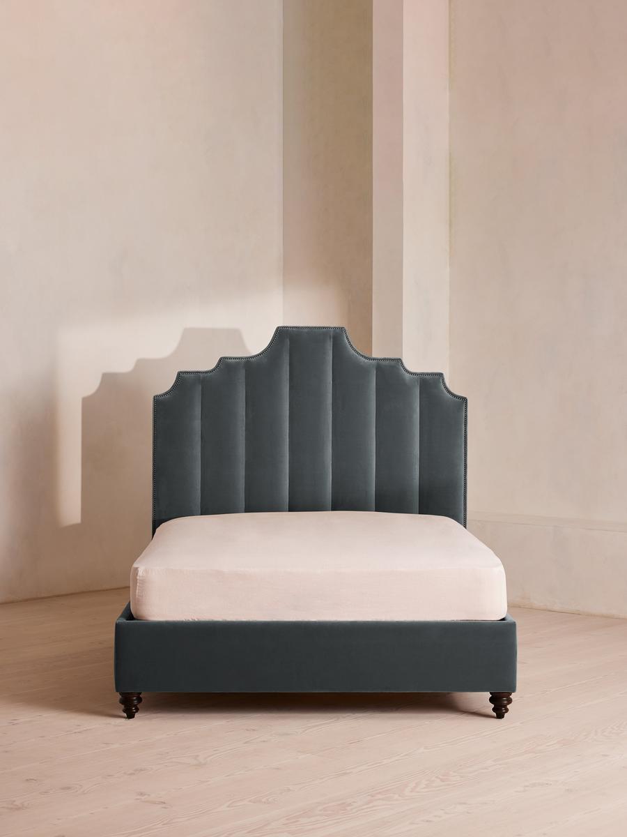 Gerrard Bed, Emperor, Velvet, Grey Blue