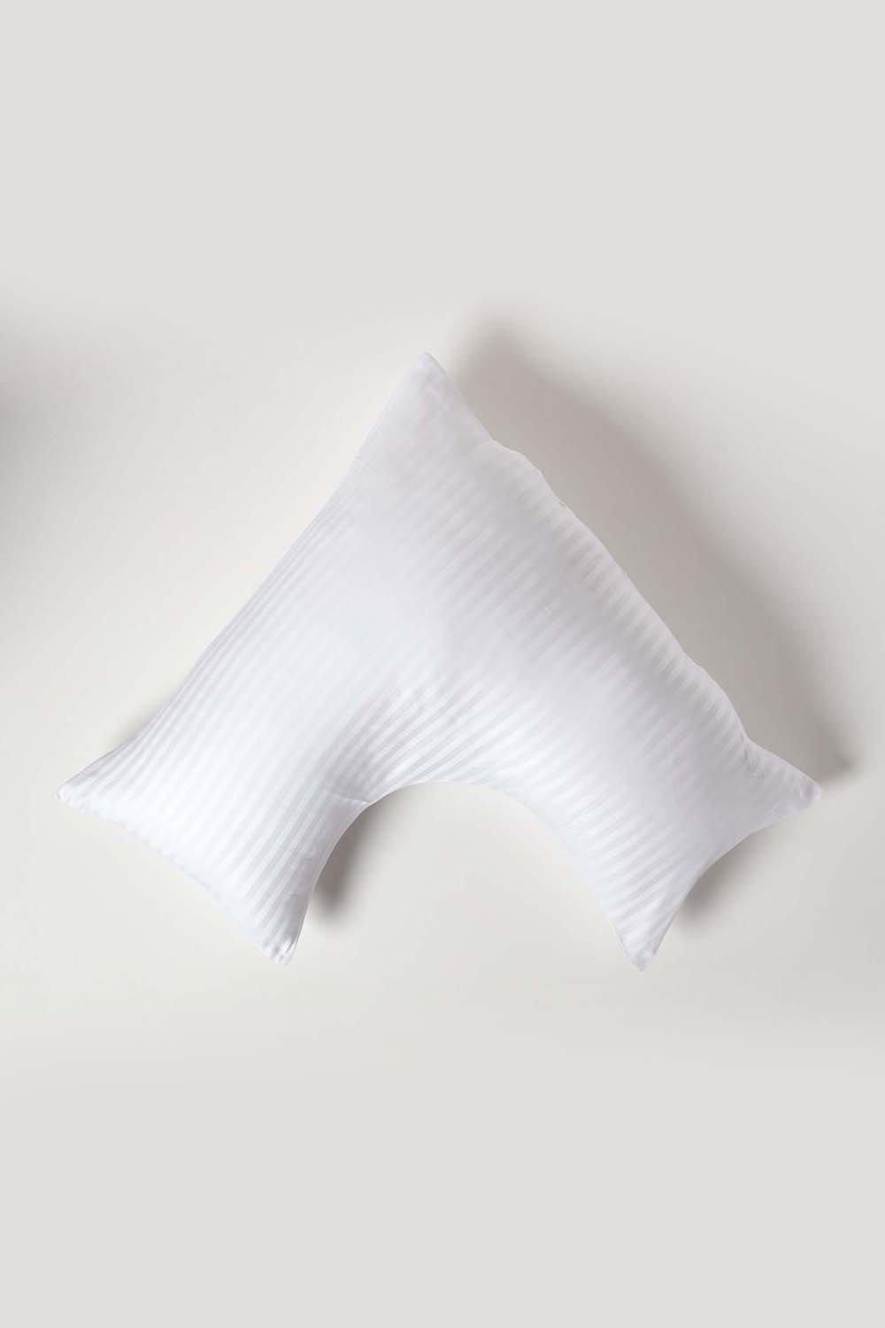 Homescapes Egyptian Cotton Super Soft V Shaped Pillowcase 330 TC in White