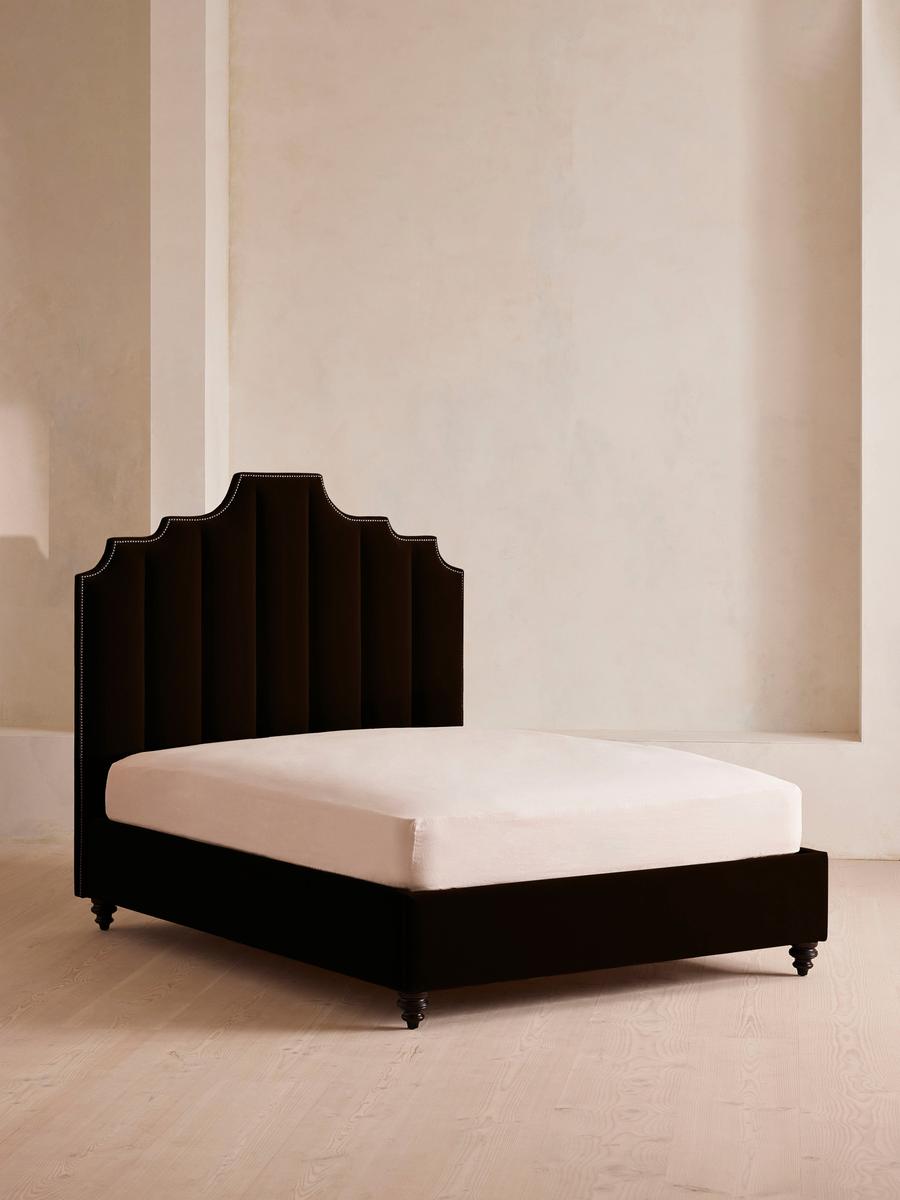 Gerrard Bed, Super King, Velvet, Chocolate