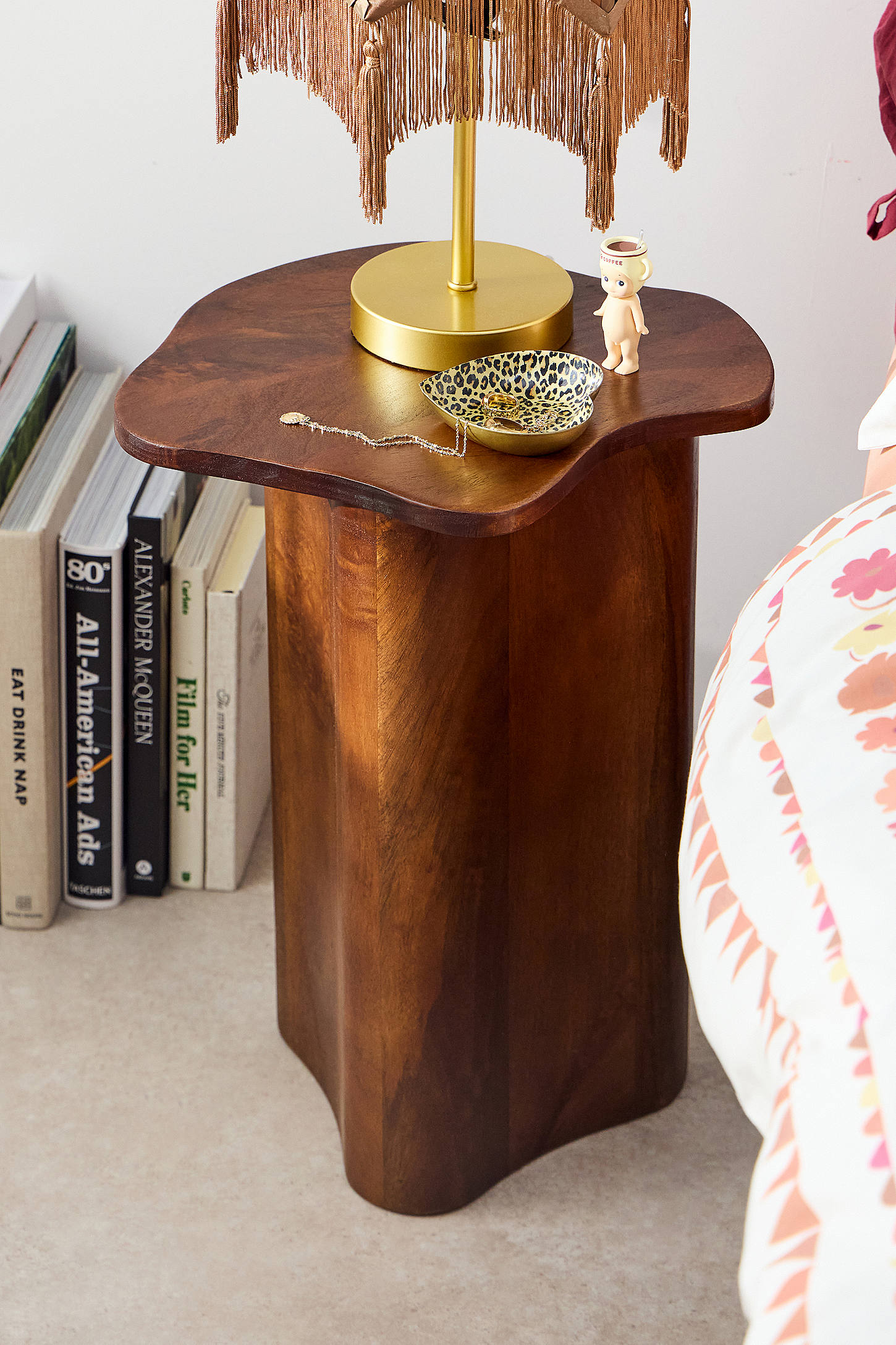 Saylor Side Table - Brown