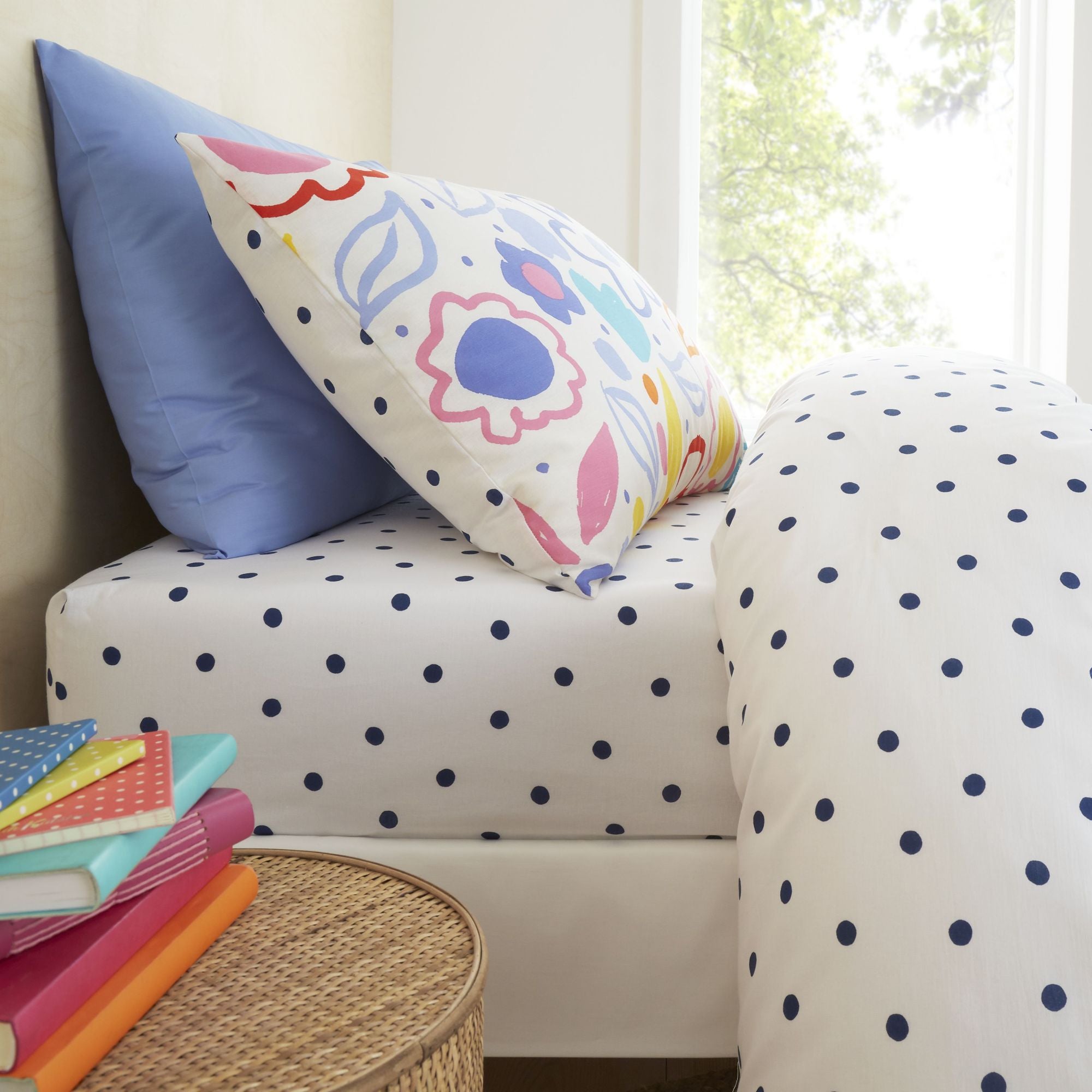Pineapple Elephant Blomme Floral 100% Cotton Fitted Sheet Navy