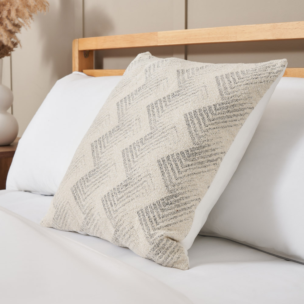 Geo Wave Design Cushion, Cream
