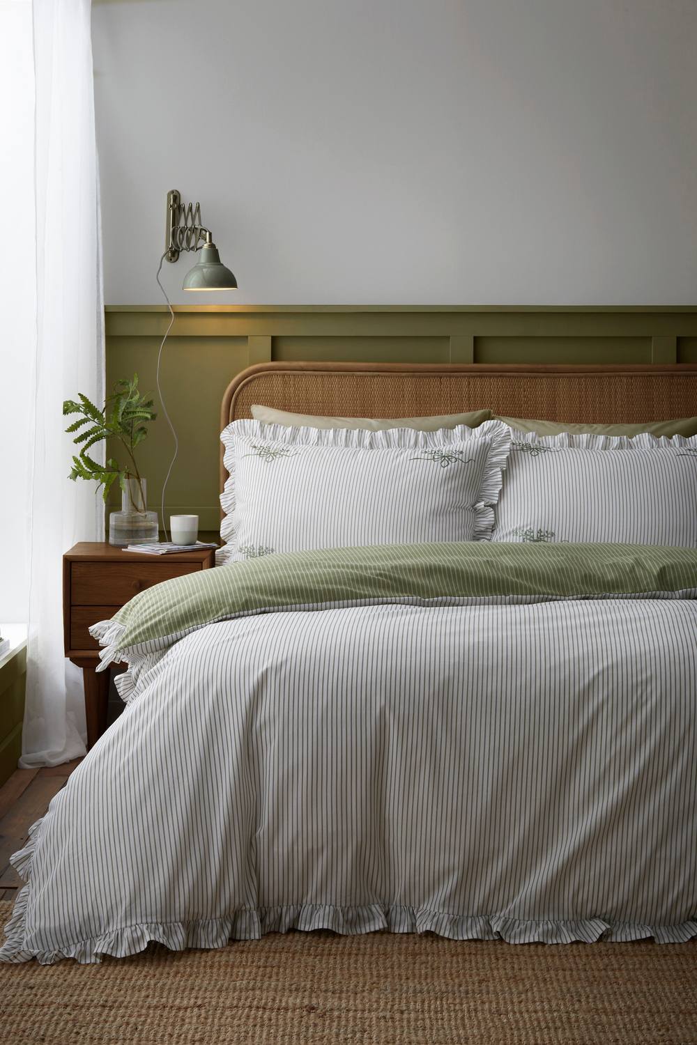 Appletree 'Frilled Embroidered Bow Stripe' 100% Cotton Duvet Cover Set in Green