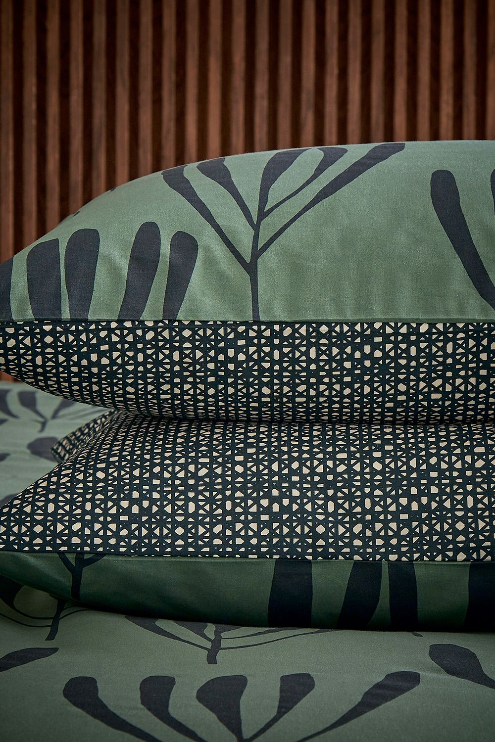 Helena Springfield 'Calla' Cotton Duvet Cover Set in Green 5