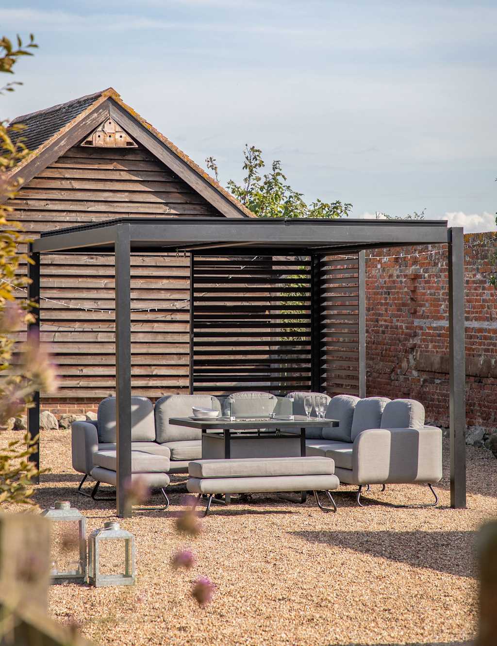 Gallery Direct Messina Pergola Louvre Screen Black
