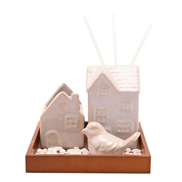 Hestia Ceramic Bird & House Diffuser & Tealight Holder Set