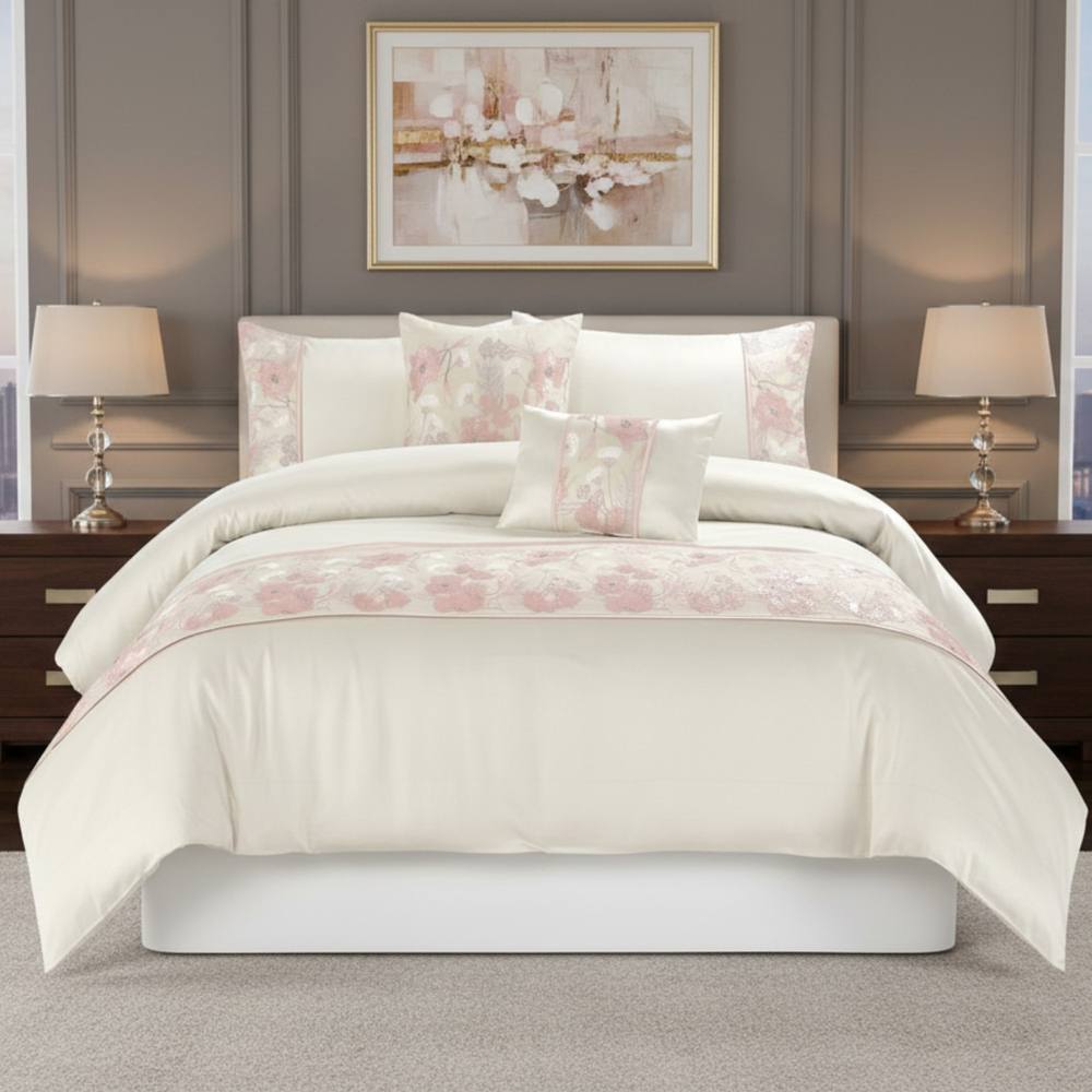 Snug City Embroidered Floral Duvet Cover Set Luxury Bedding Matching Pillowcases in Pink