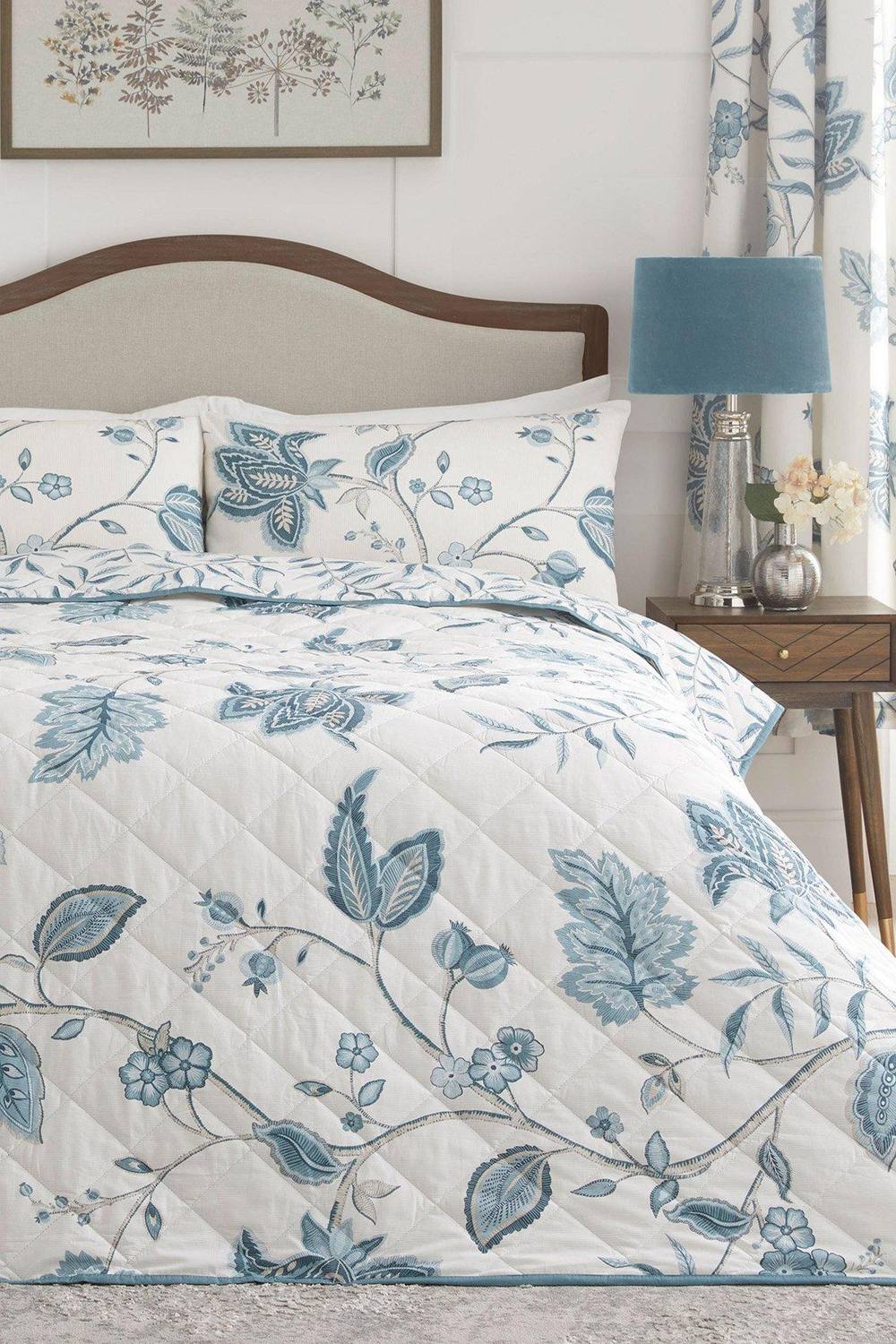Dreams & Drapes 'Samira' Richly Illustrated Floral Print Duvet Cover Set in Teal
