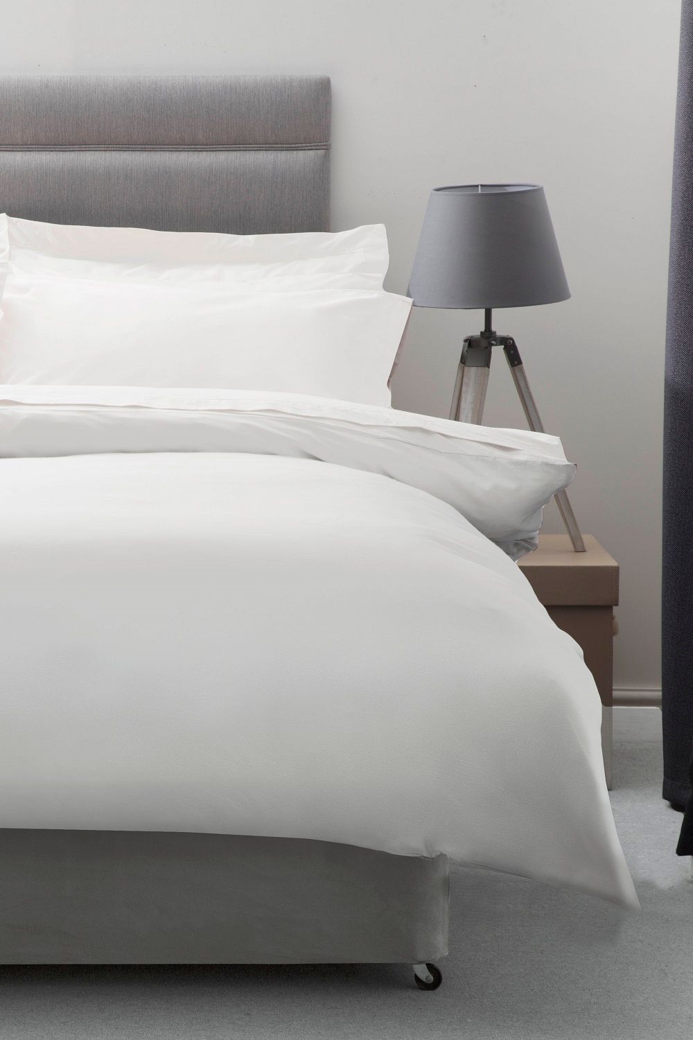 Belledorm Egyptian Cotton 200 Thread Count Duvet Cover in White