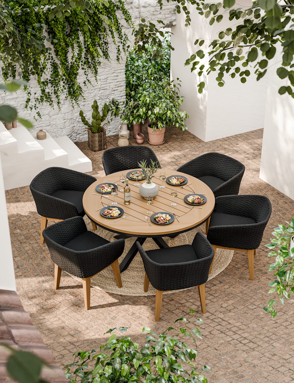Royalcraft Tuscany 6 Seater Dining Set Black Mix