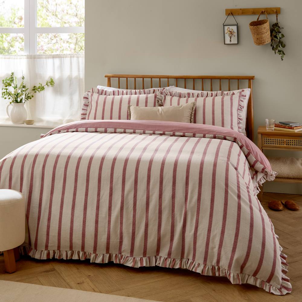 Wylder Connie Striped Ruffle Duvet Cover Set in Pink