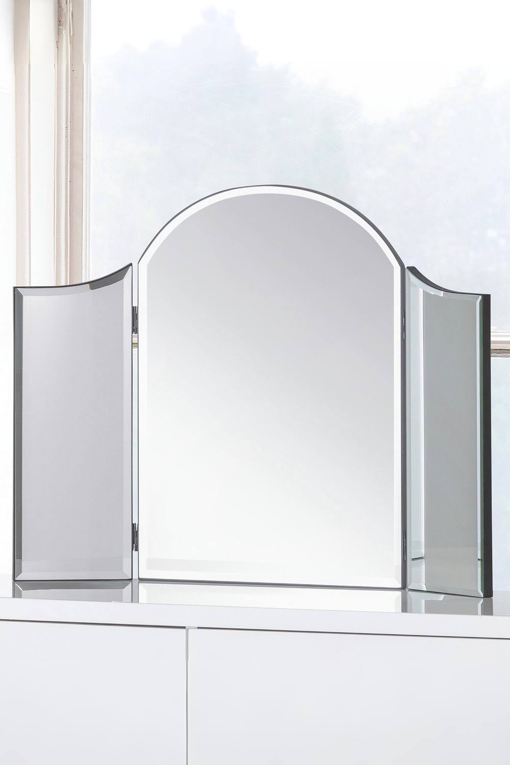 Julian Bowen Canto Curved Dressing Table Mirror in Clear